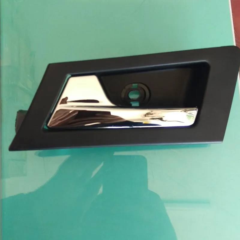 دستگیره درب بازکن داخل دنا جلو چپ