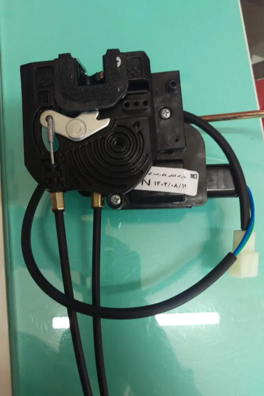 دستگیره و قفل درب کوییک جلو راست جدید