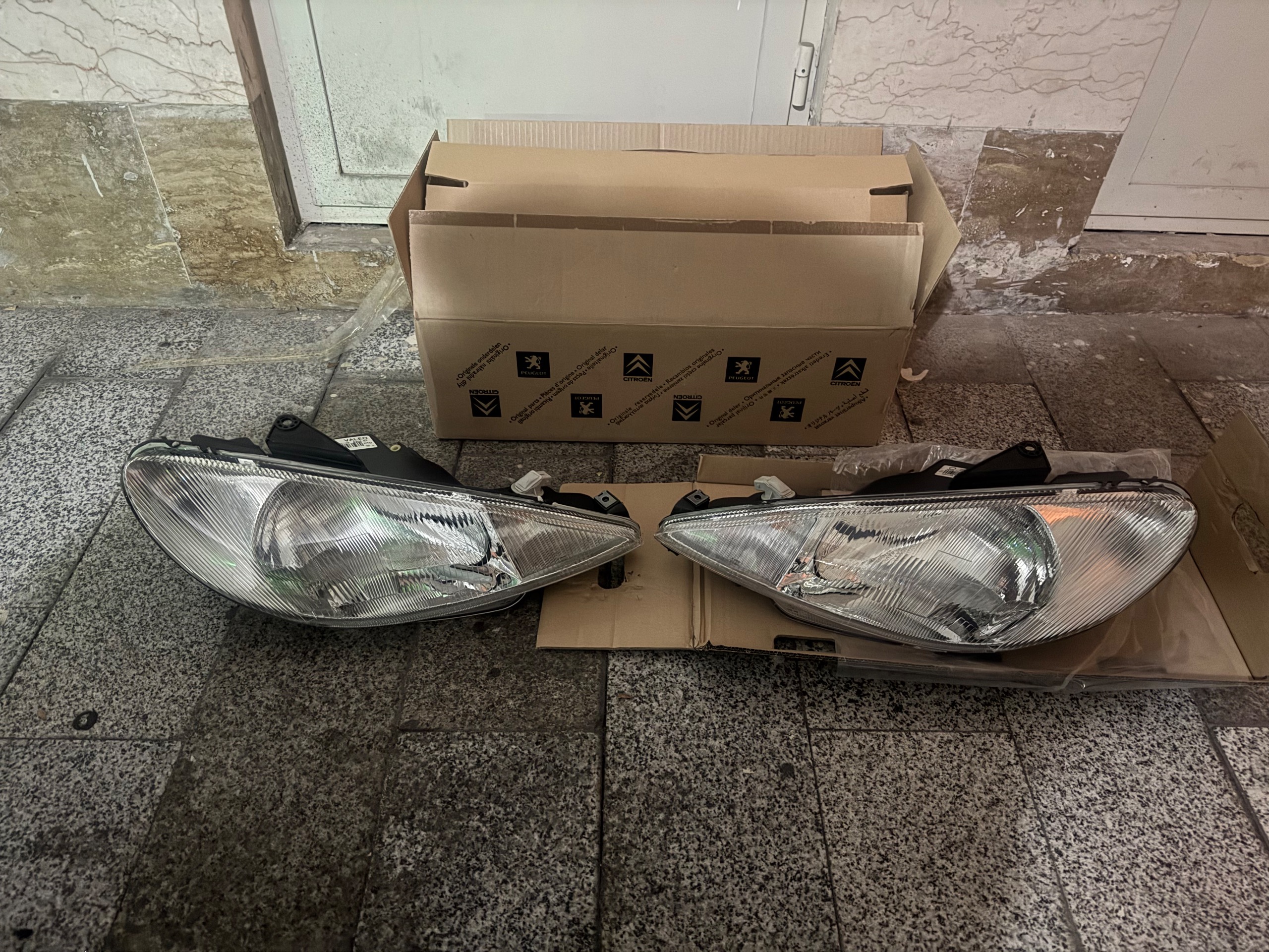 چراغ جلو 206 فرانسوی کبریتی اکبند