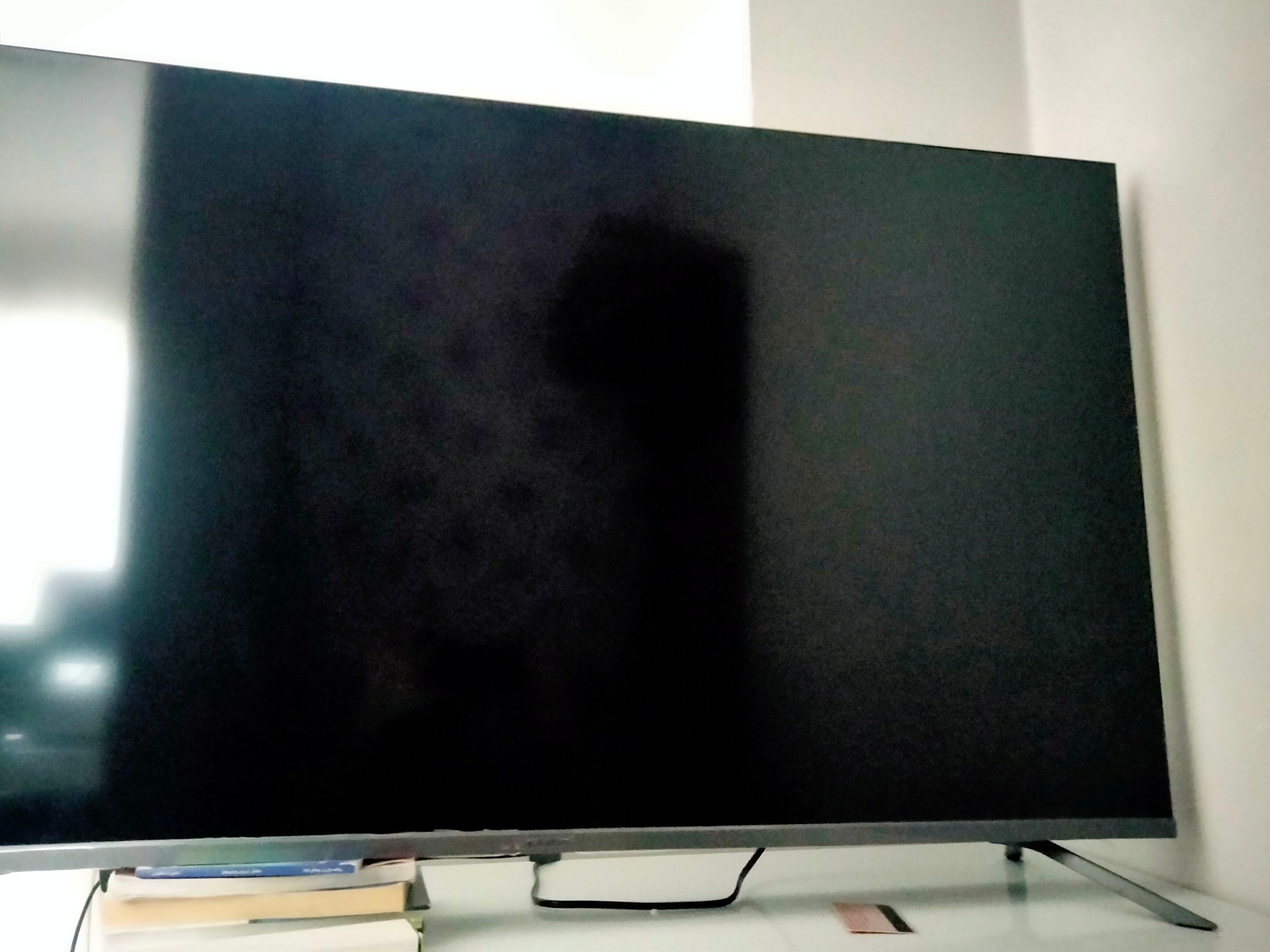 تلویزیون هوشمند 50 اینچ 4K برند الیو