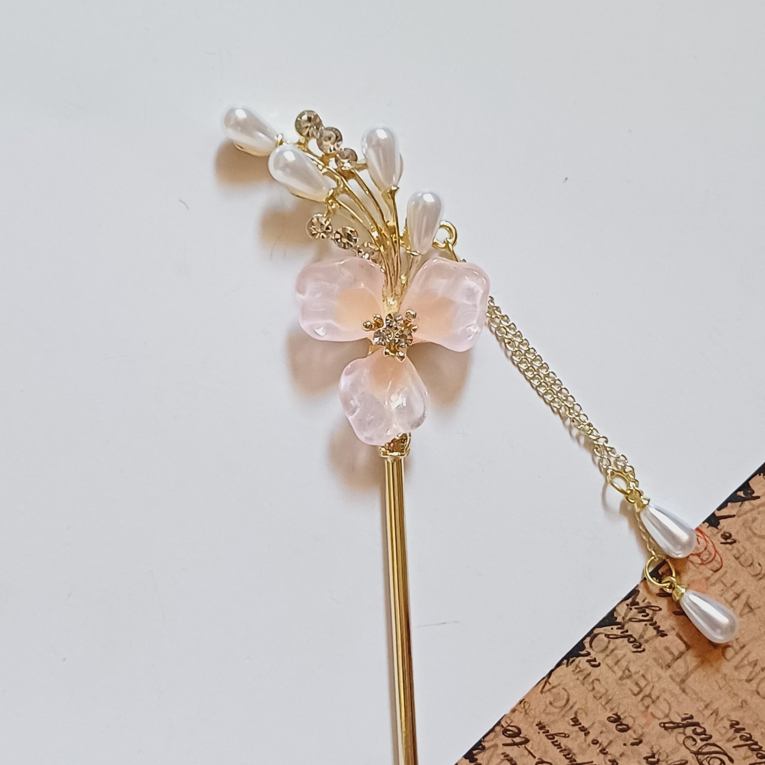 کانزاشی مو طرح گل سه پر صورتی فلزی