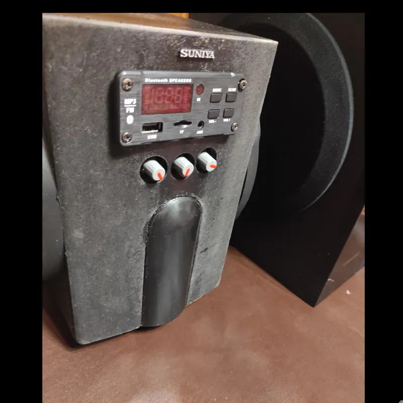 اسپیکر دست ساز خانگی