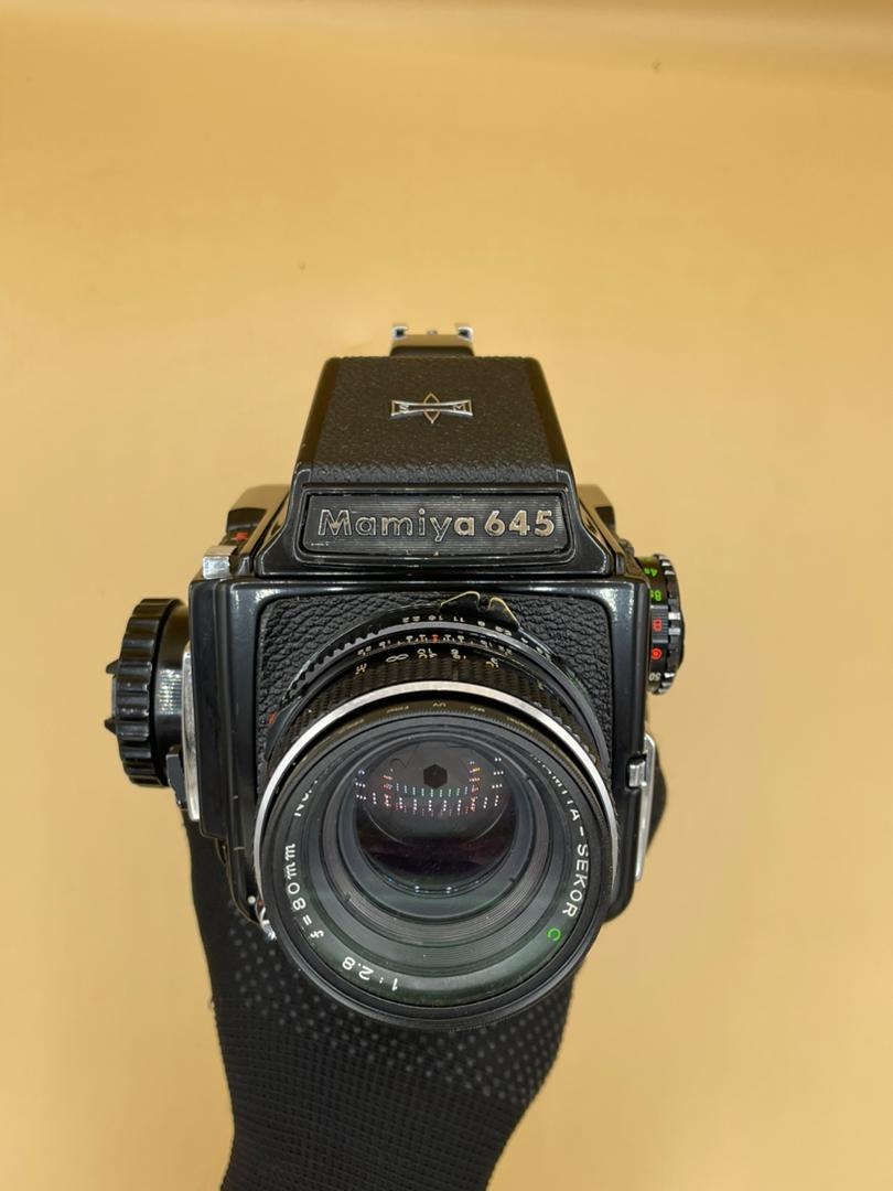 دوربین مامیا Mamiya m645