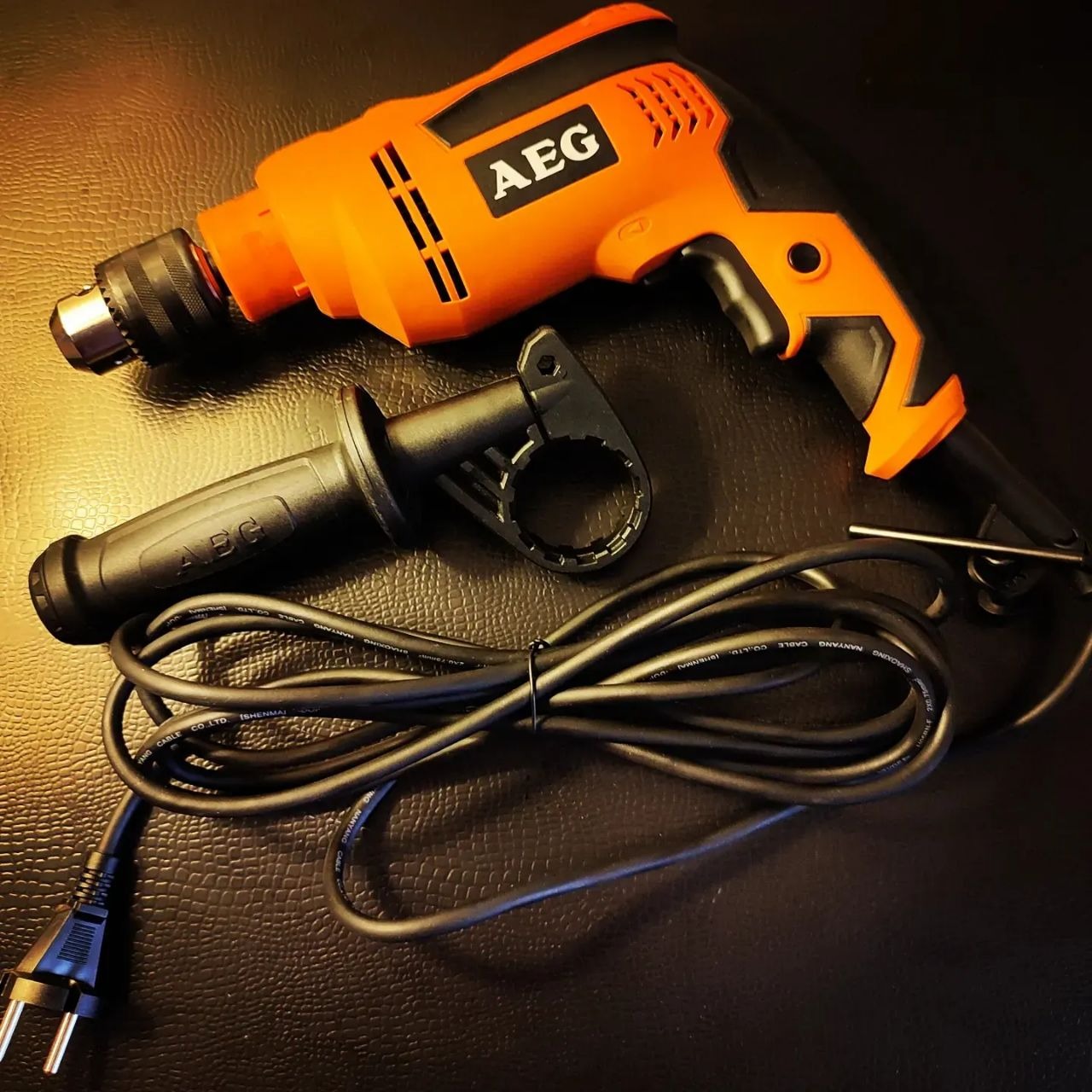 دریل چکشی آاگ AEG SBE 630 R