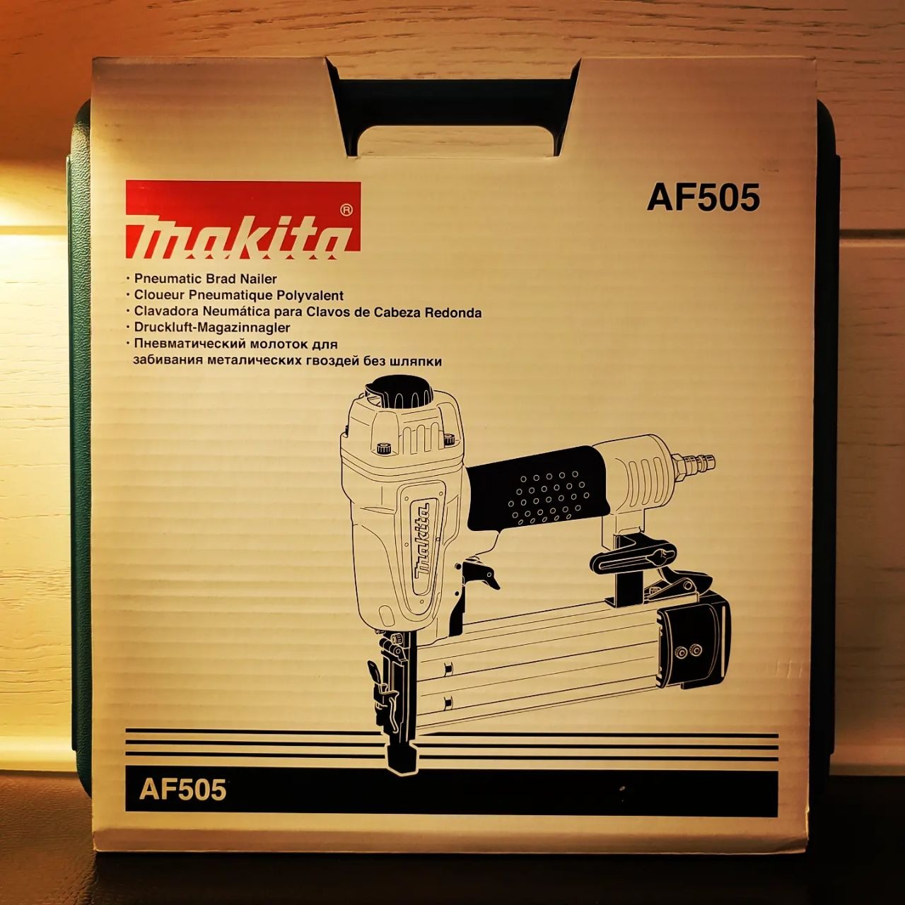 میخکوب بادی ماکیتا ژاپن اصلی Makita AF505
