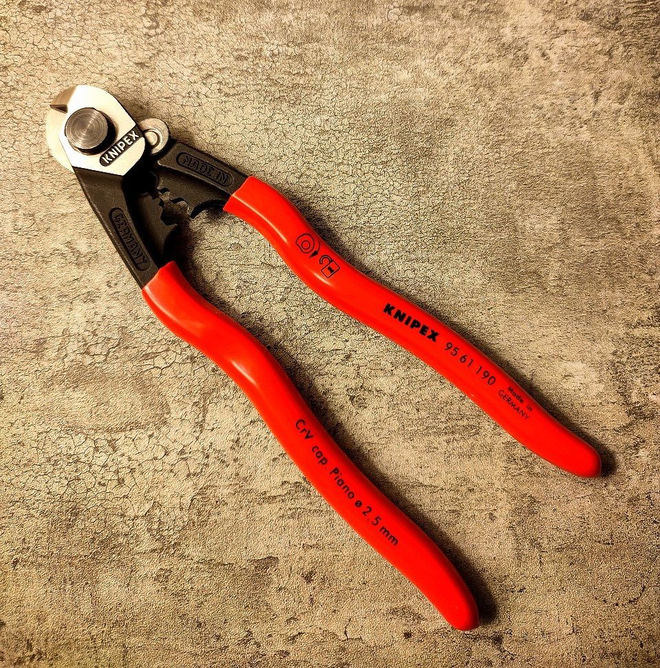 قیچی برش سیم بکسل کنیپکس آلمان Knipex