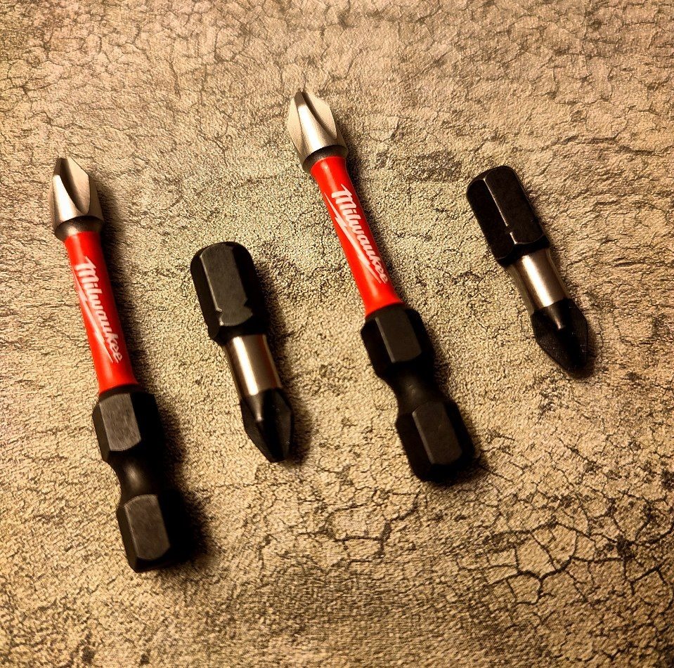 مجموعه 4 عدد سر پیچ گوشتی (بیت) میلواکی Milwaukee