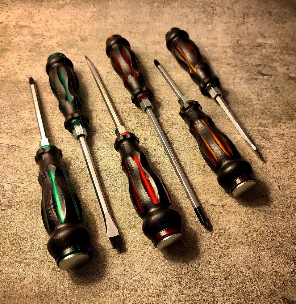 ست پیچ گوشتی ضربه خور 6 عددی تیتان Titan