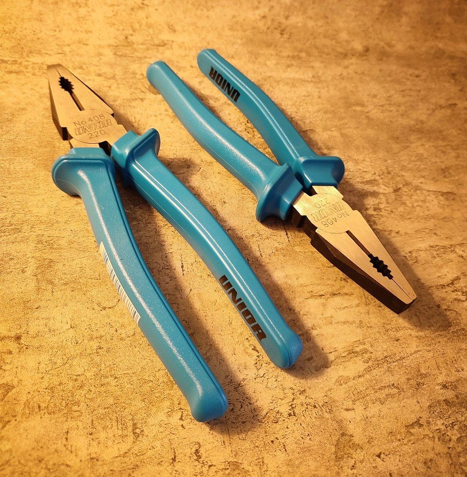 انبر دست لاین من یونیور اسلوونی Unior