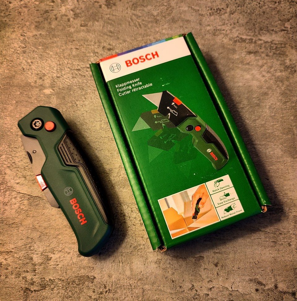 کاتر تیغه ذوزنقه ای تاشو بوش Bosch
