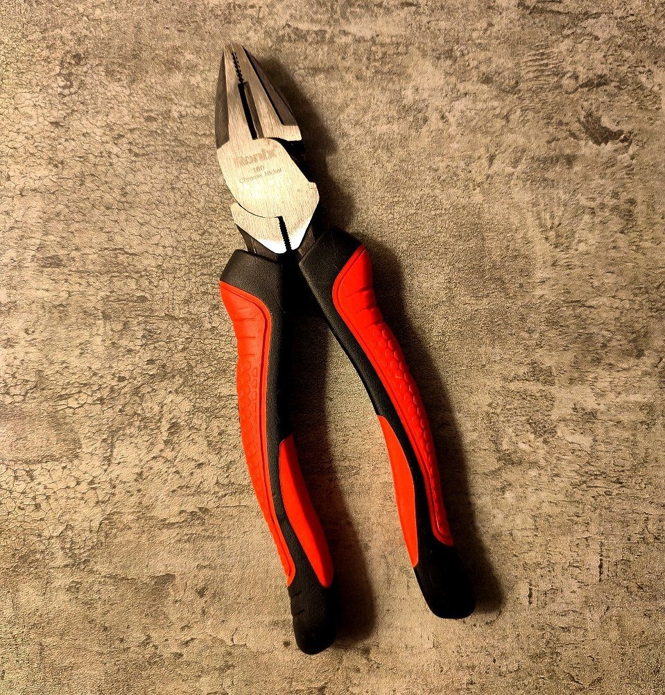 انبر دست 7 اینچ رونیکس Ronix