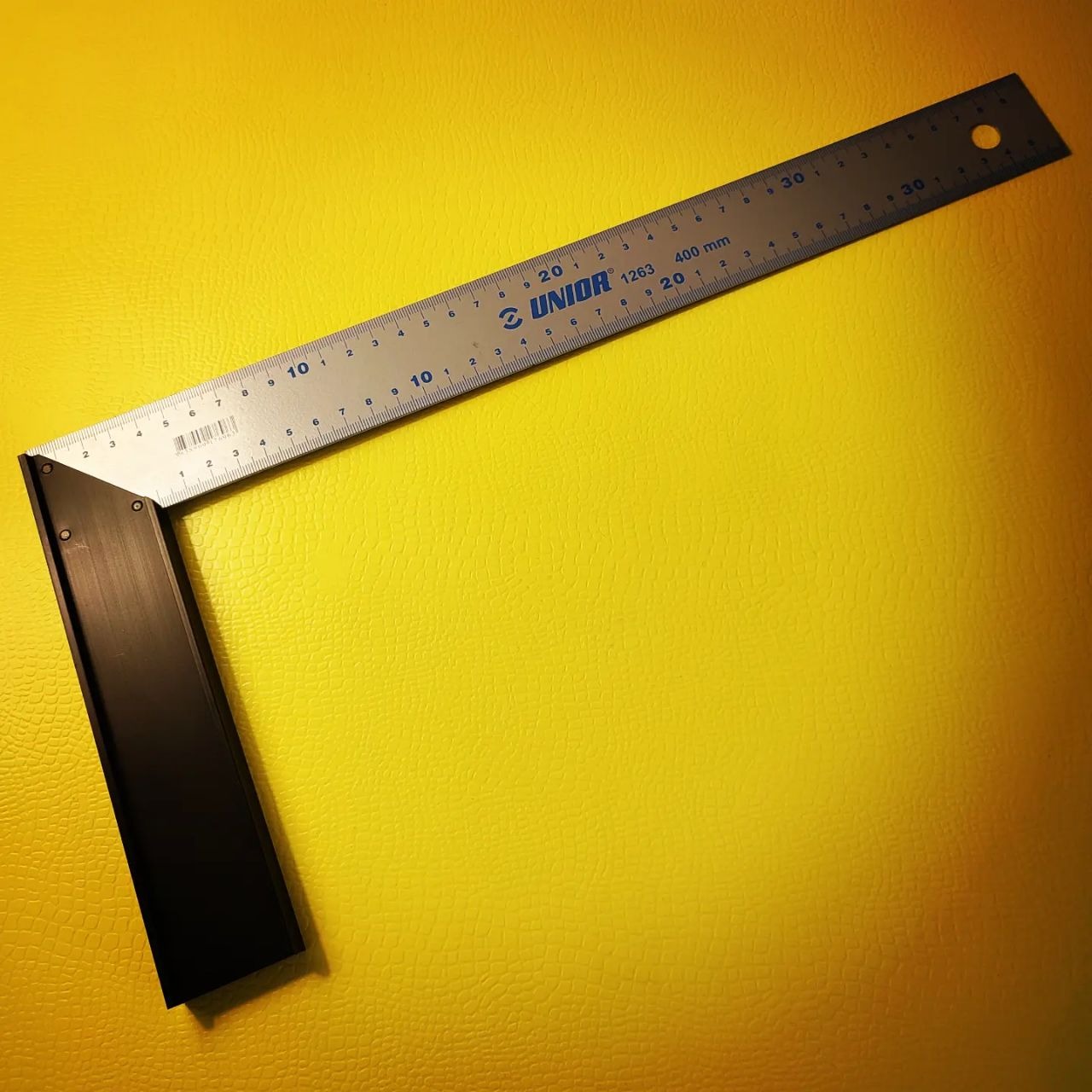 گونیا نجاری یونیور Unior