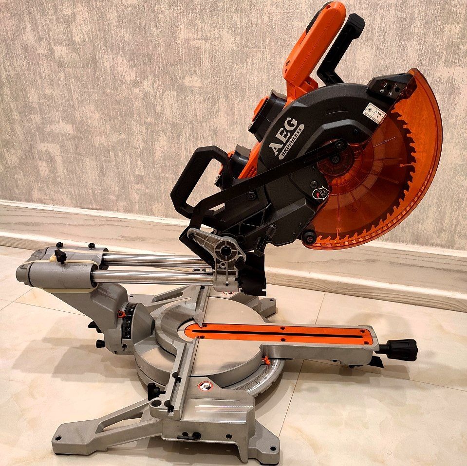 اره فارسی بر شارژی آاگ AEG