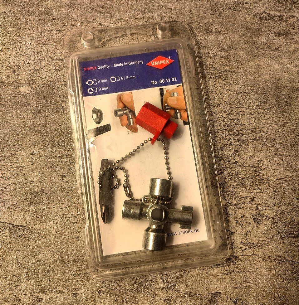 آچار تاسیسات کنیپکس آلمان Knipex