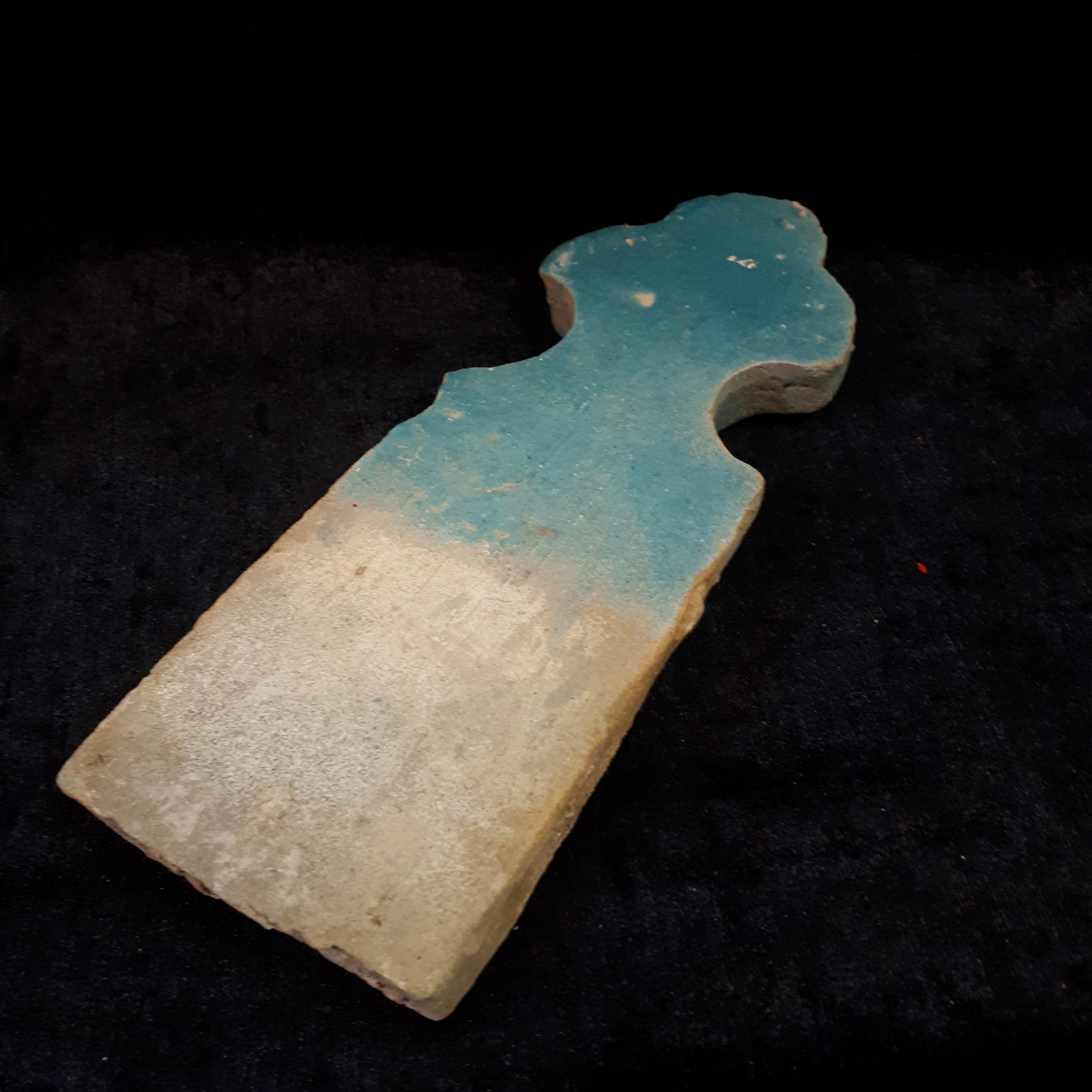 کاشی قاجاری گشنیزی طرح آبی