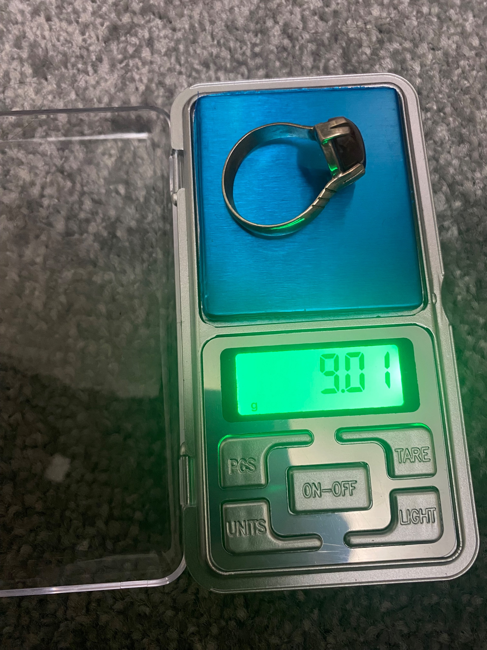 انگشتر عقیق دستساز