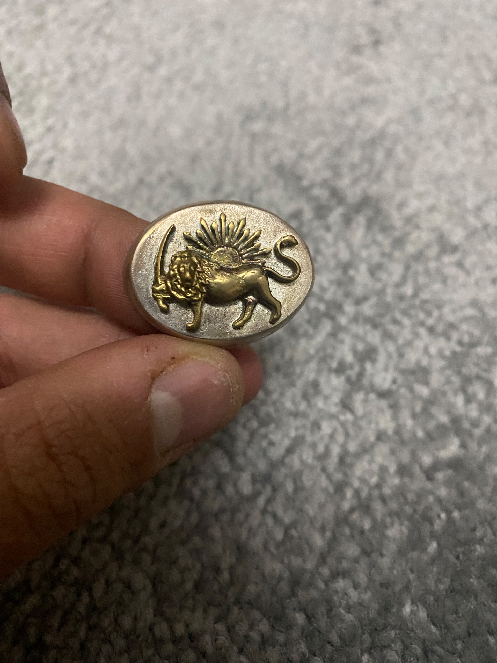 انشگتر قدیمی شیر و خورشید دست ساز