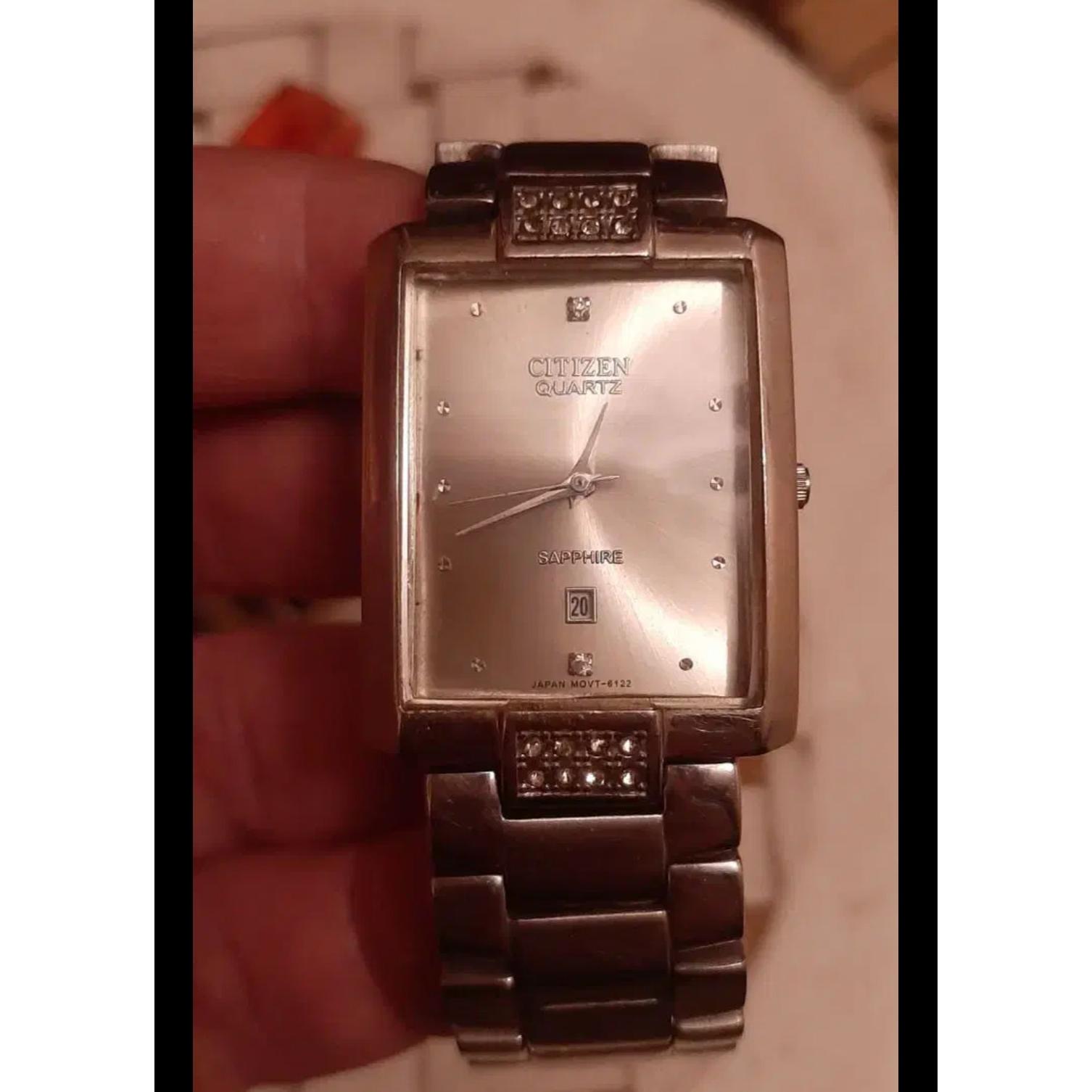 ساعت سیتیرن تقویم دار