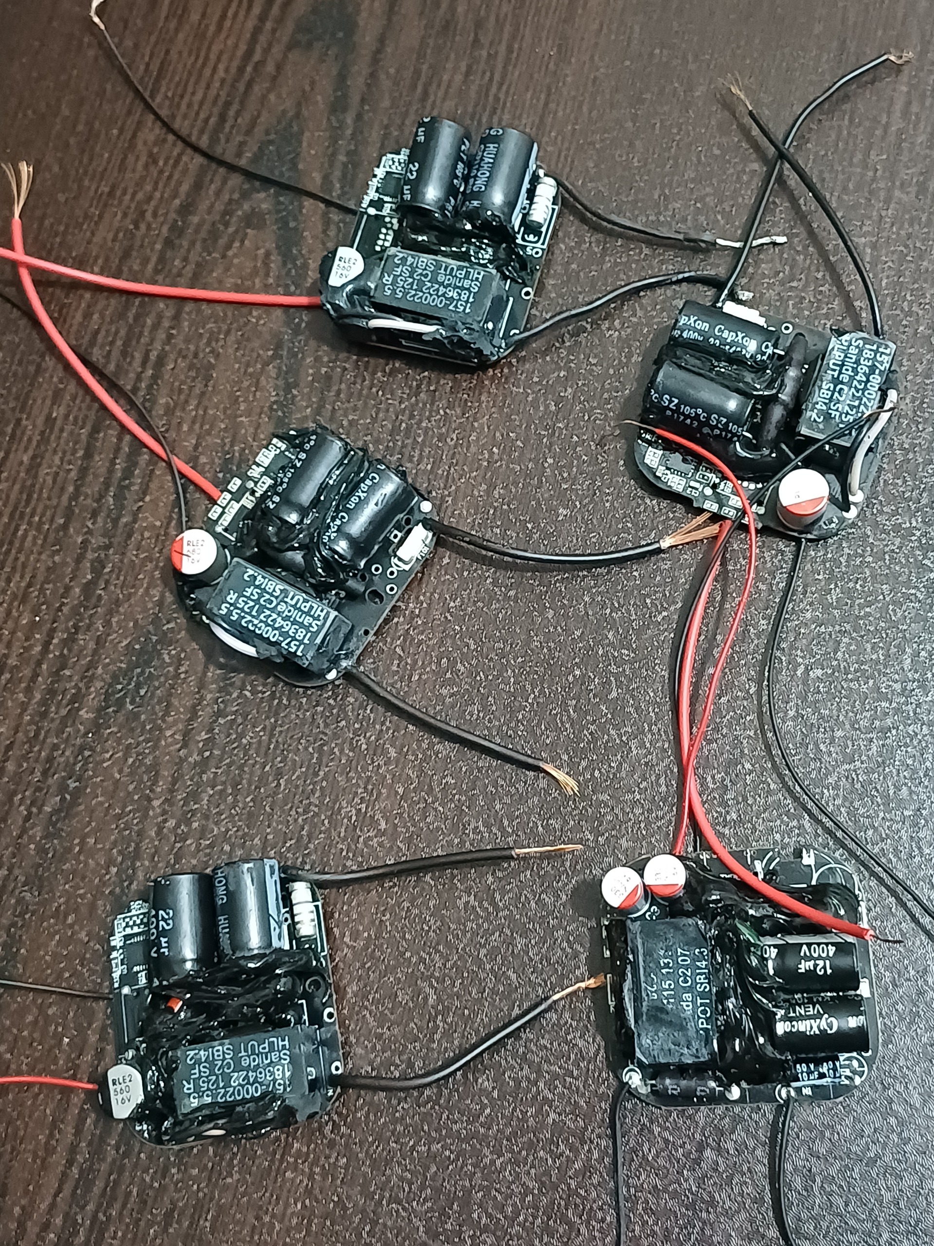 برد شارژر و تغذیه 5 ولت 2 آمپر