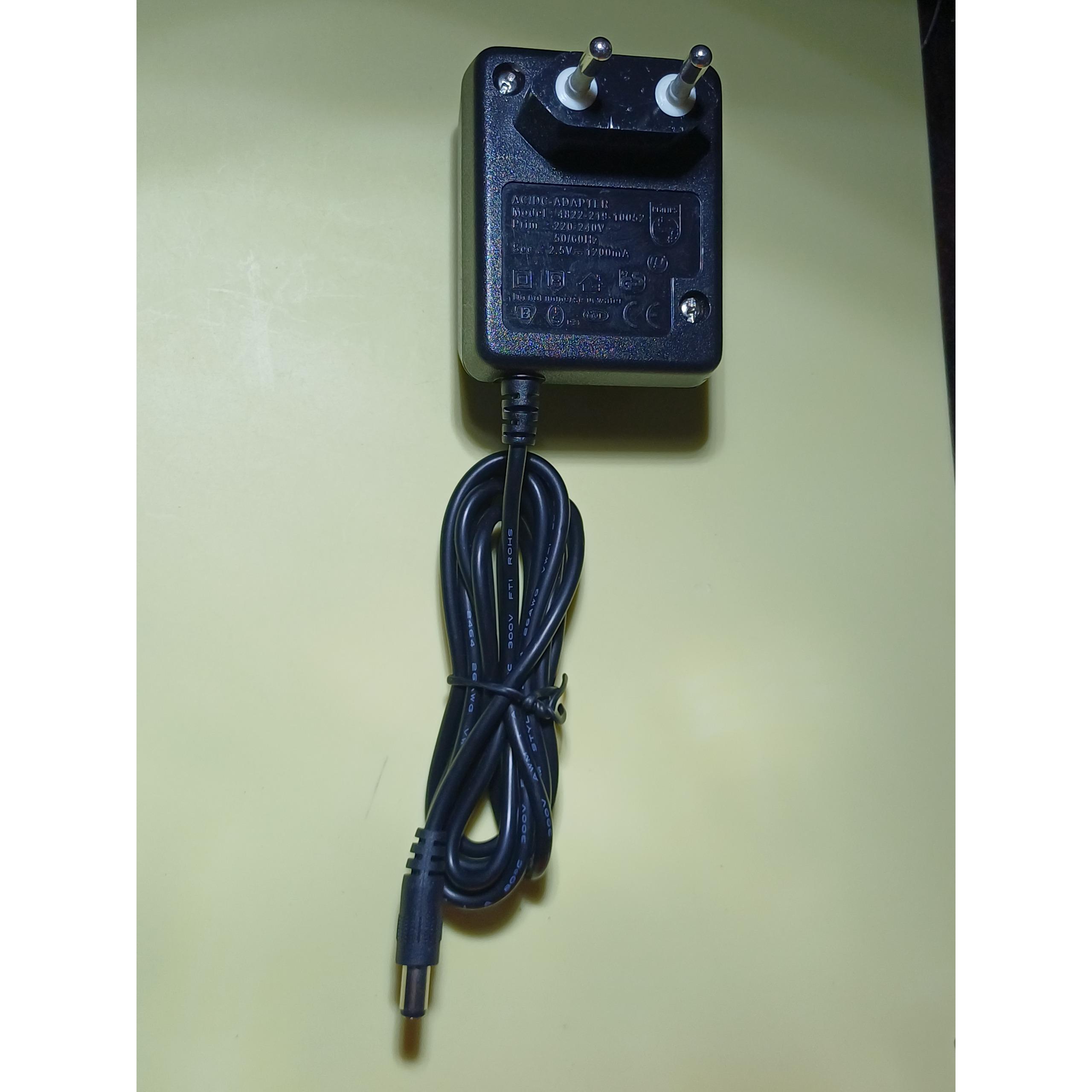 آداپتور ایزوله خطی 2/5ولت 1/2آمپر مارک PHILIPS