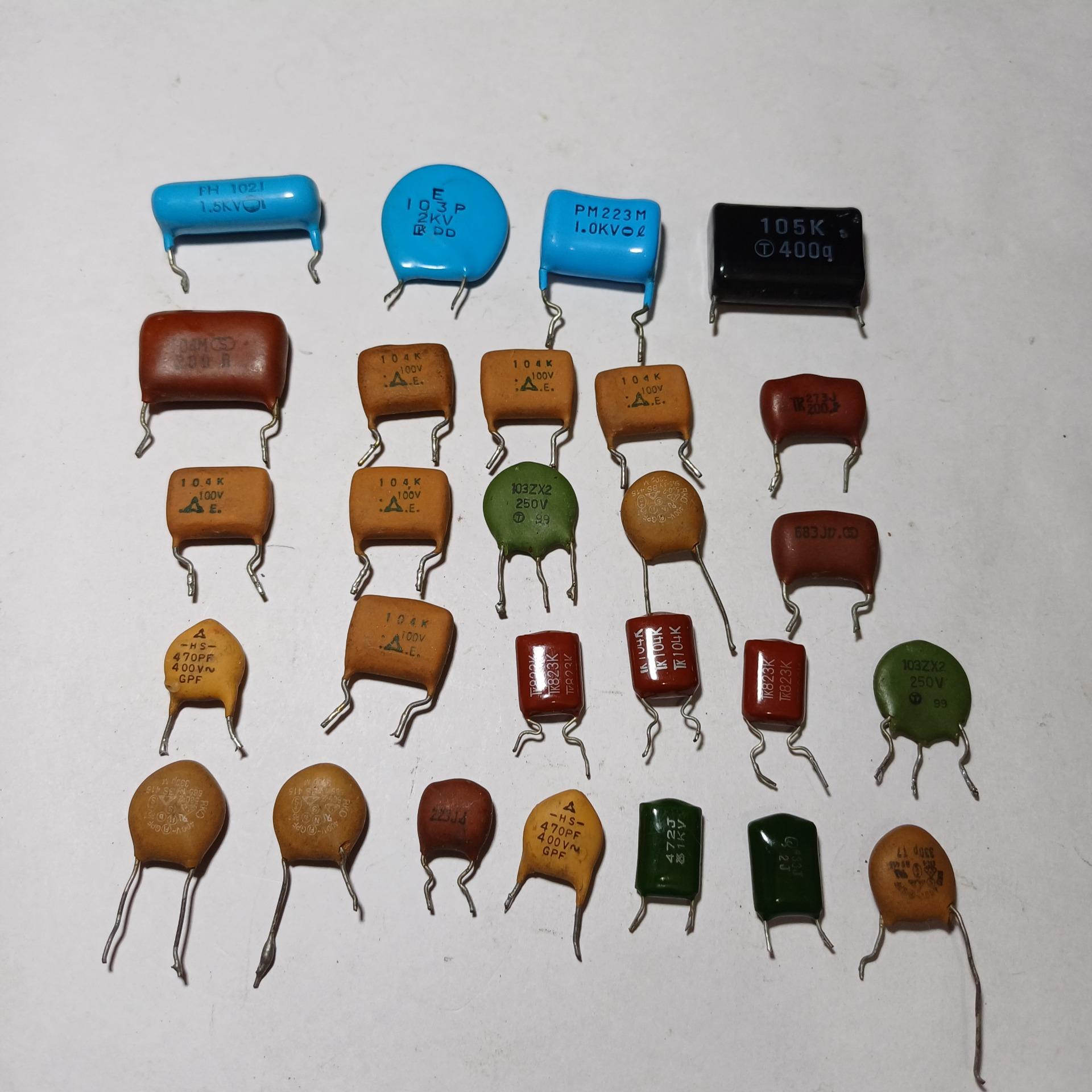 27 عدد وریستور و خازن سرامیکی