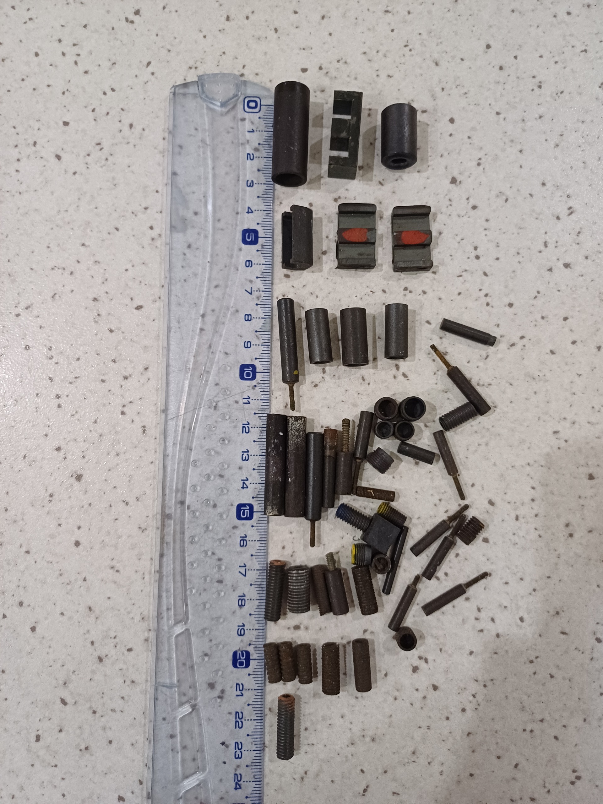 50 عدد فریتهای مختلف مطابق عکس