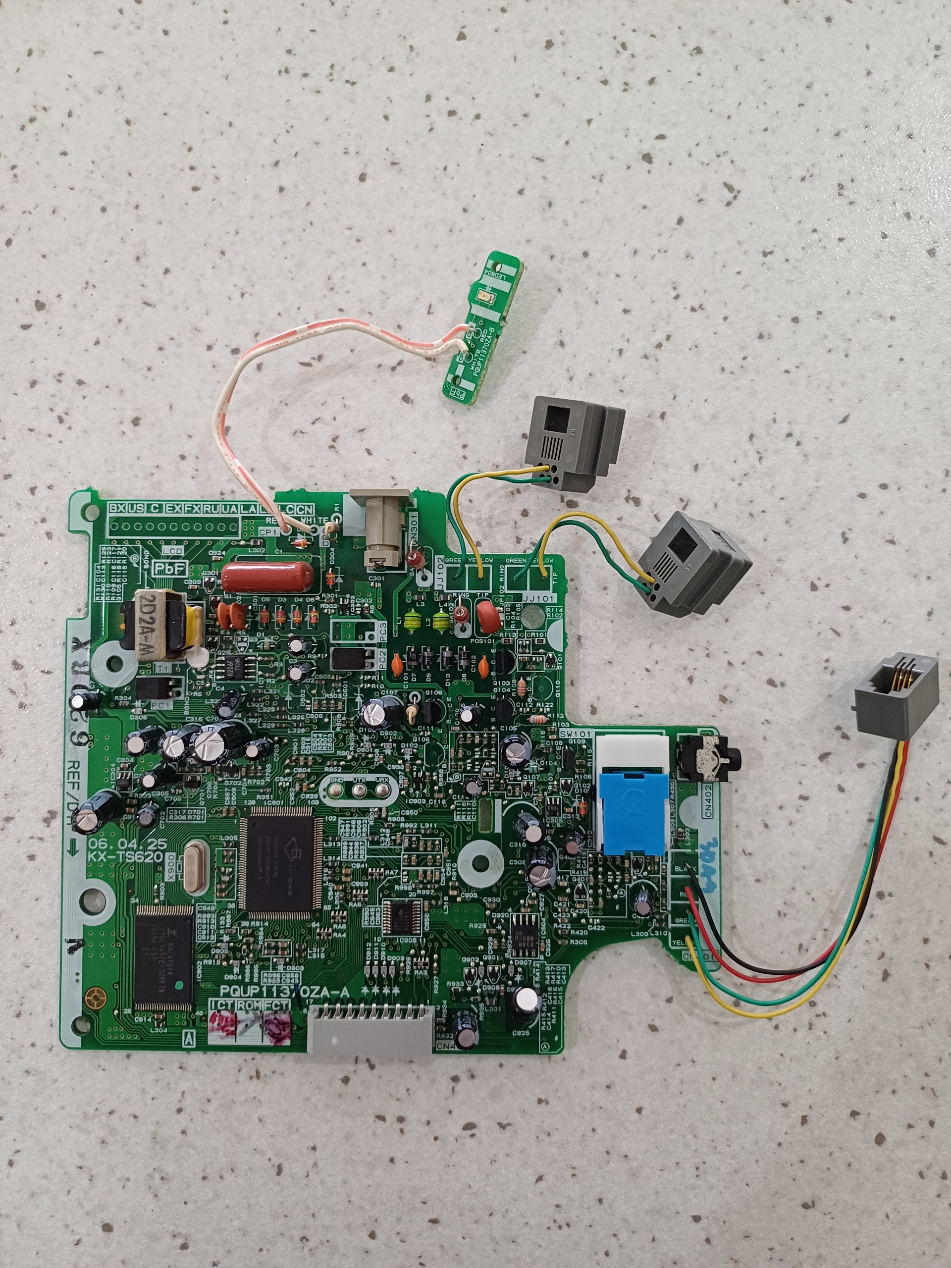 برد تلفن پاناسونیک مدل KX-TS620BX