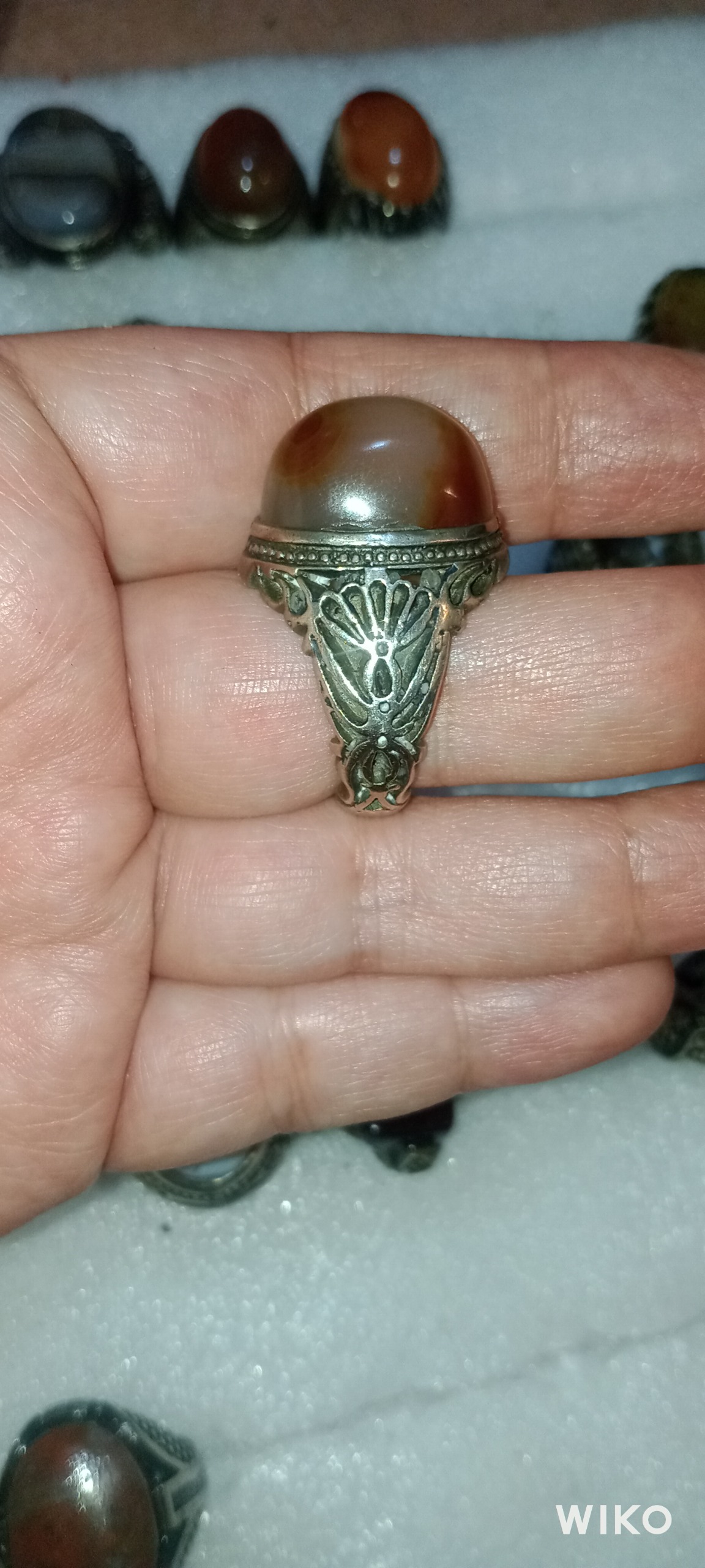 انگشتر عقیق کله قندی درشت معدنی طبیعی ناب