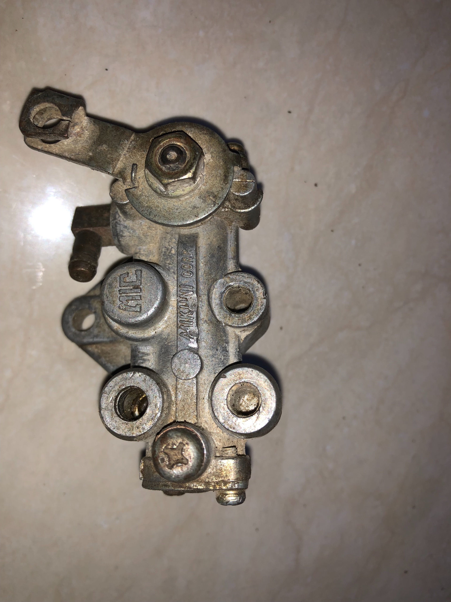 پمپ روغن سوزوکی gp125