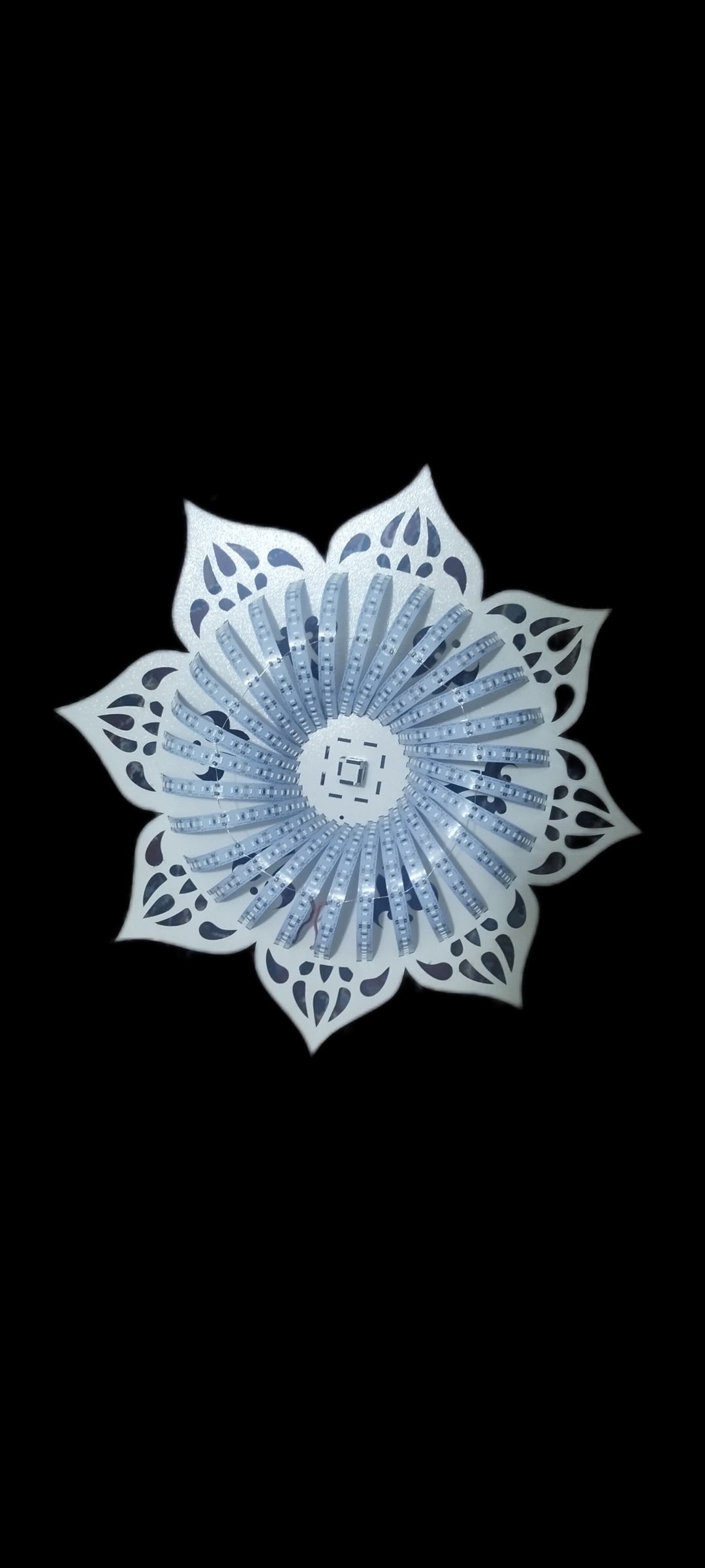 لامپ دستساز آگرین
