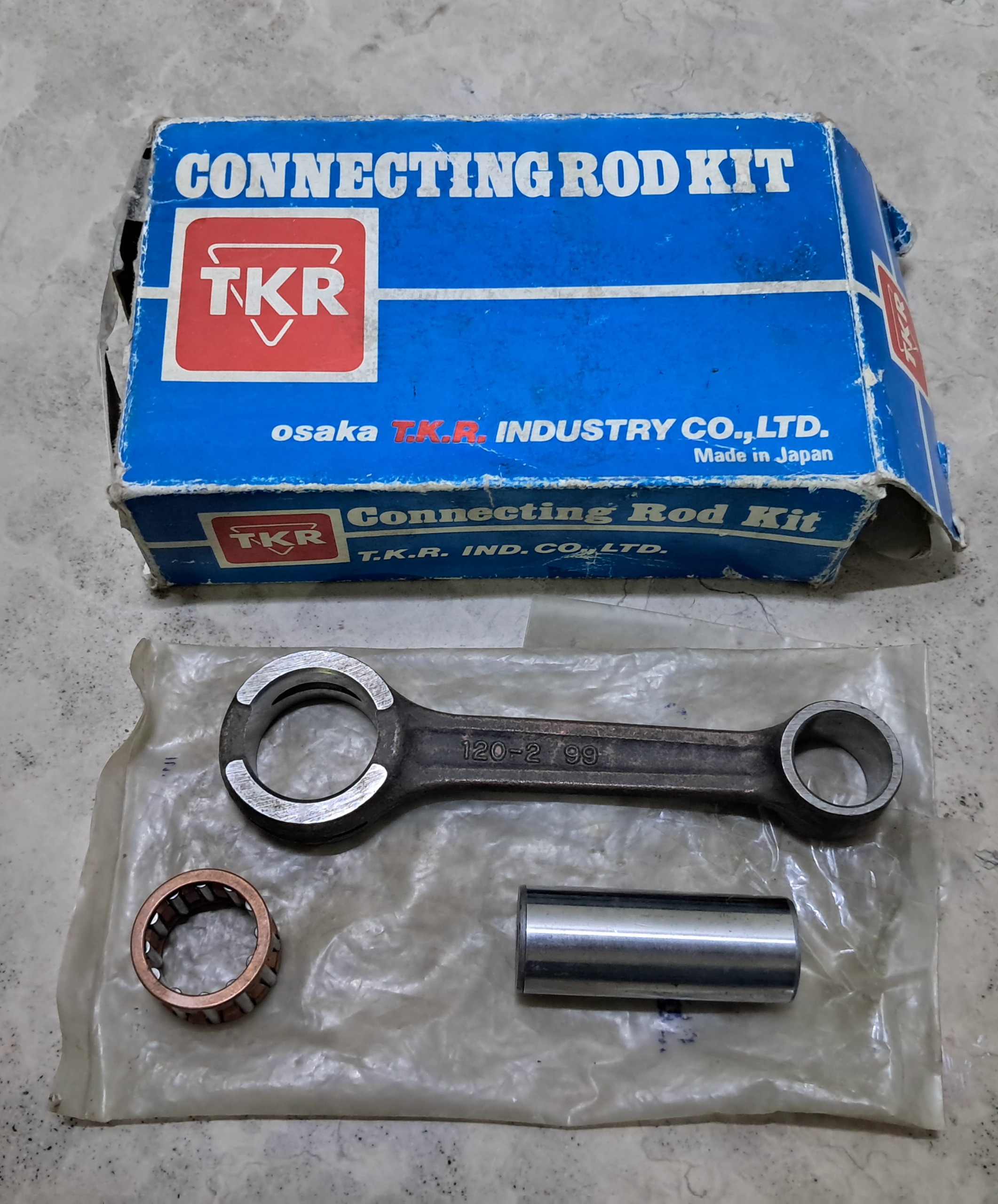 شاتون سوزوکی GP125 ژاپنی TKR