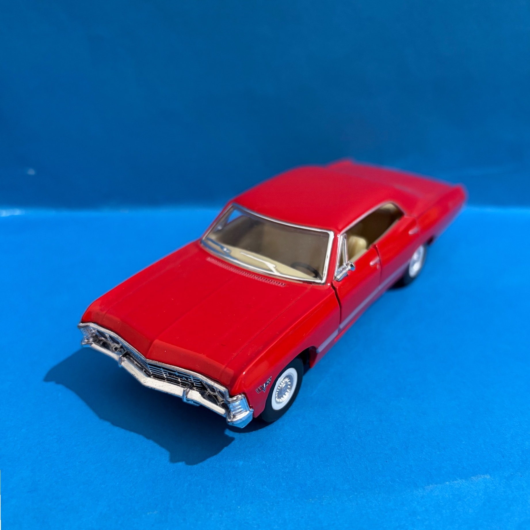ماکت ماشین Chevrolet Impala برند کینسمارت