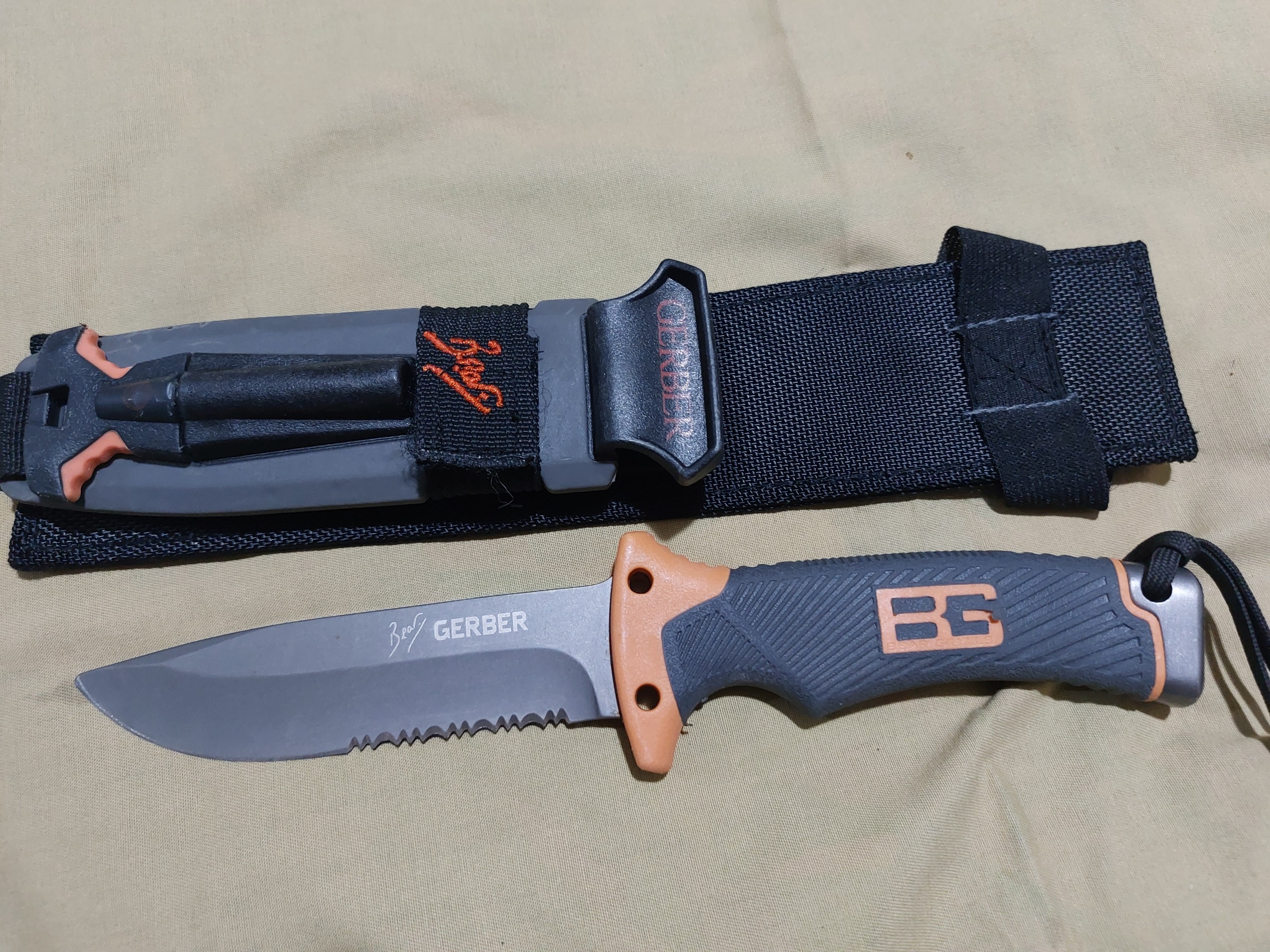 چاقو شکاری بقا گربر اصل