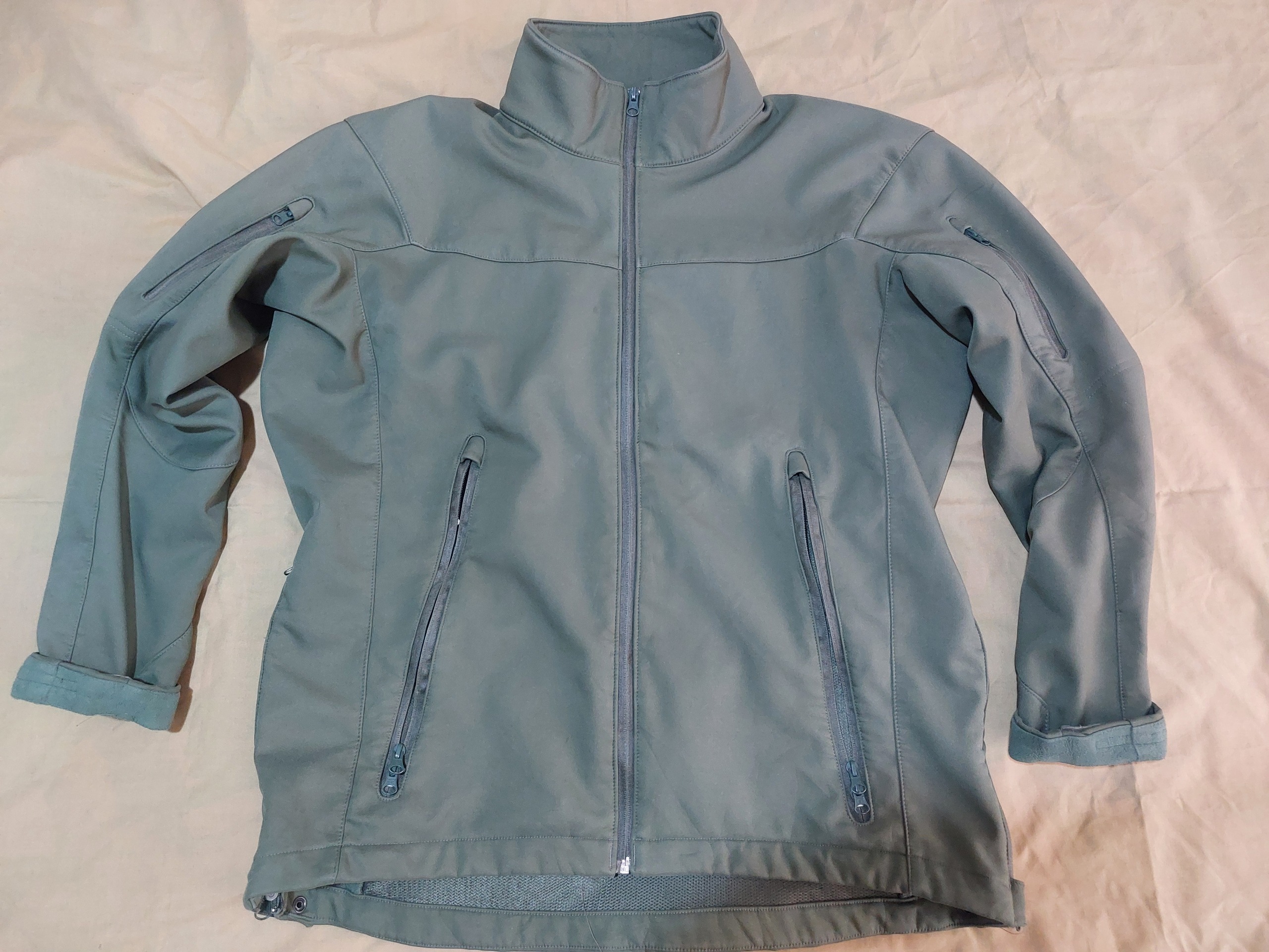 شیلد تاکتیکال ضد اب ضد باد true spec