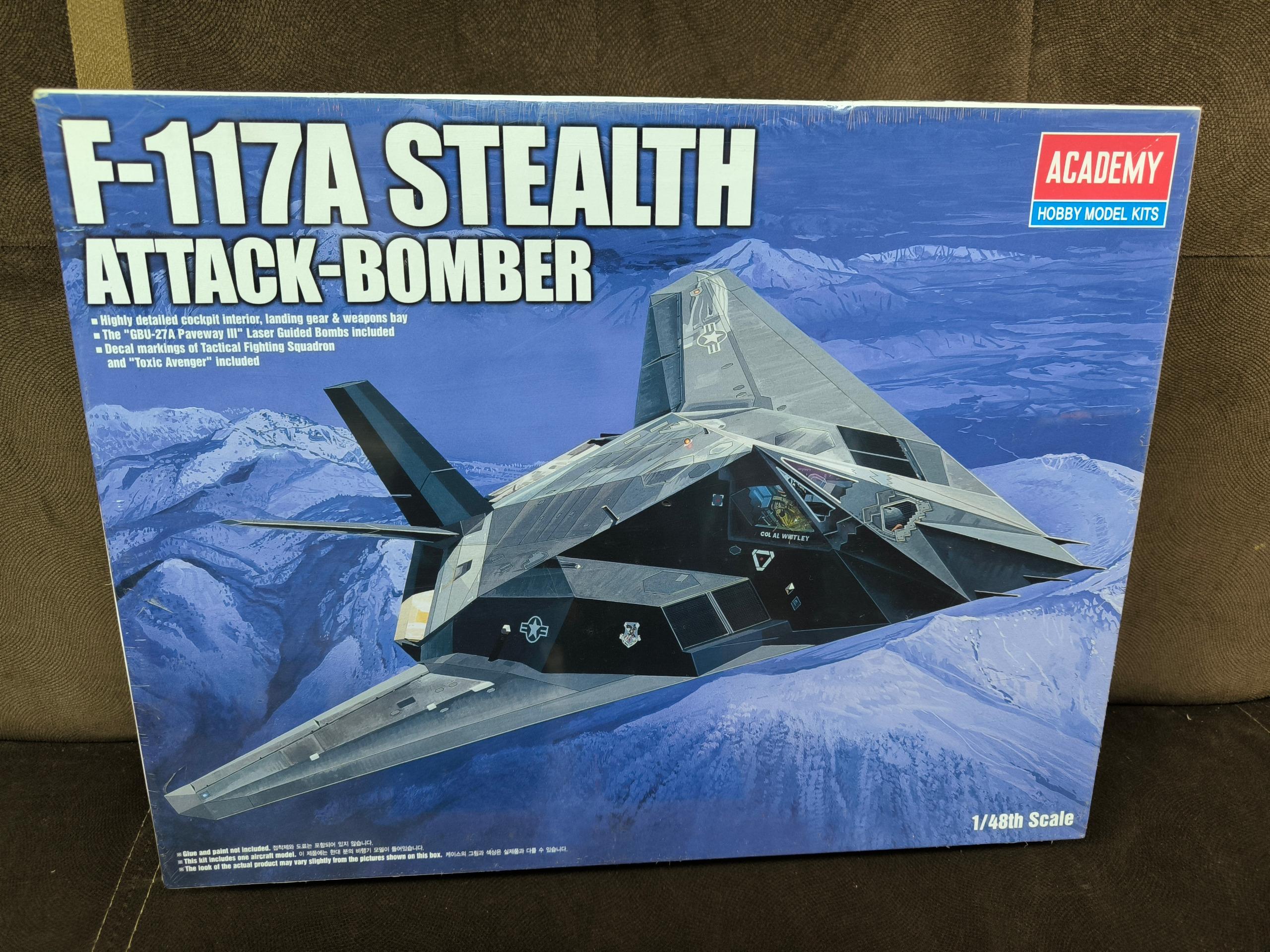 کیت هواپیما F-117A برند ACADEMY مقیاس 1/48