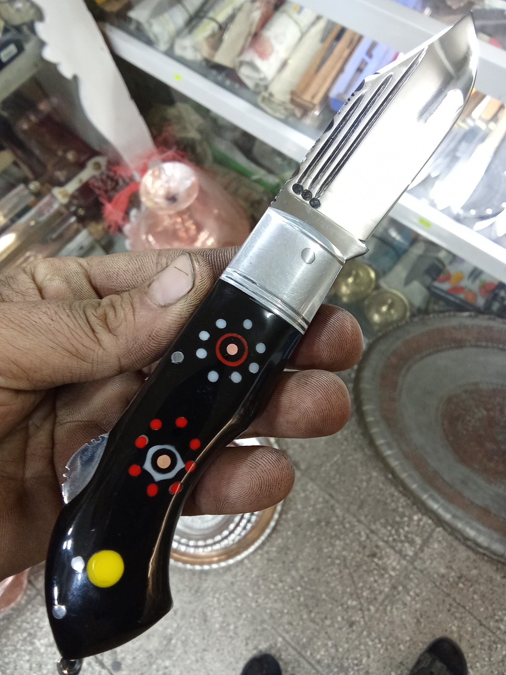 چاقوکلکسیونی وسفارشی بابا کاراستاددانش