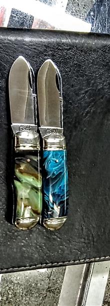 چاقوکلکسیونی