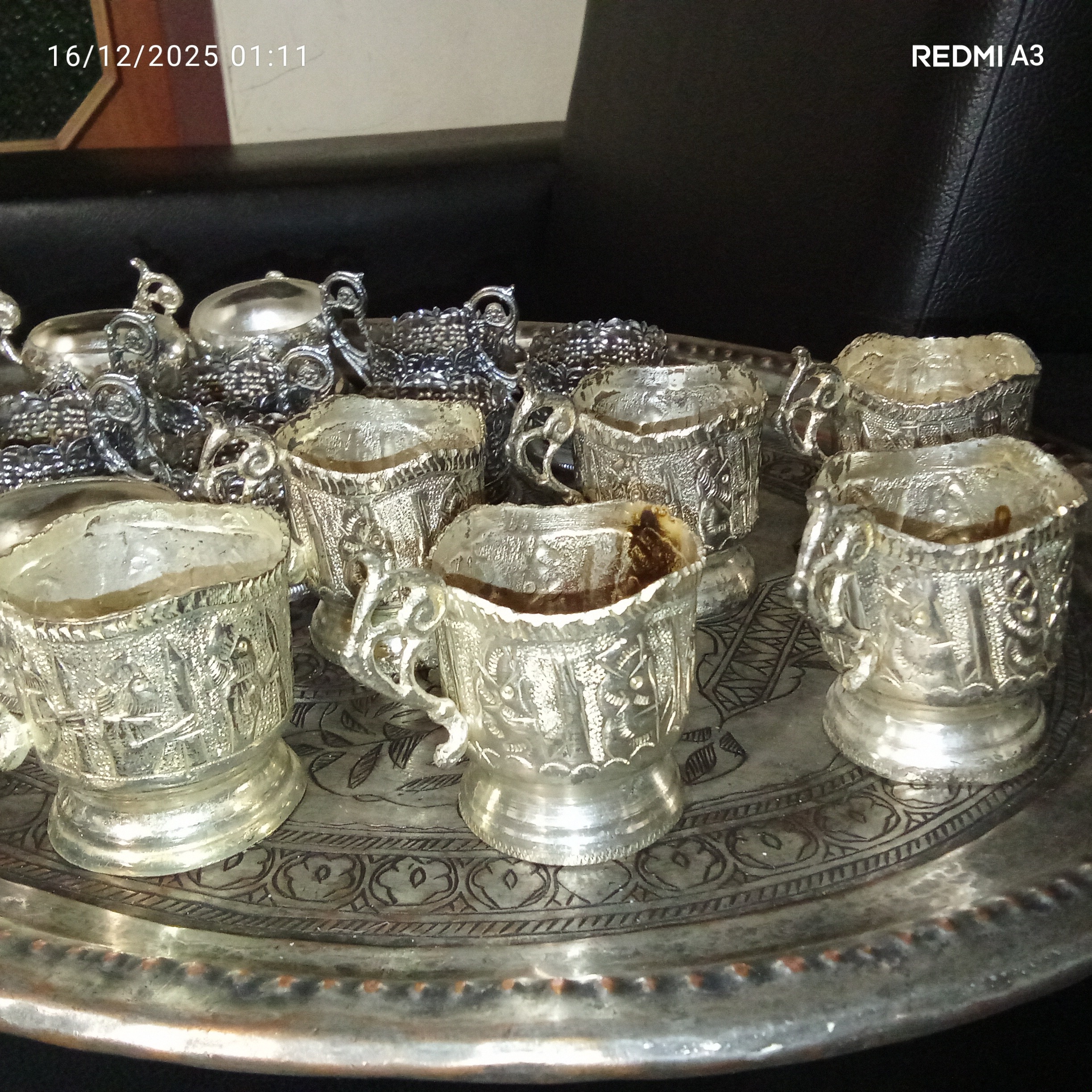 انگاره یا گالش برنج با قندان پهلوی طرحهخامنش