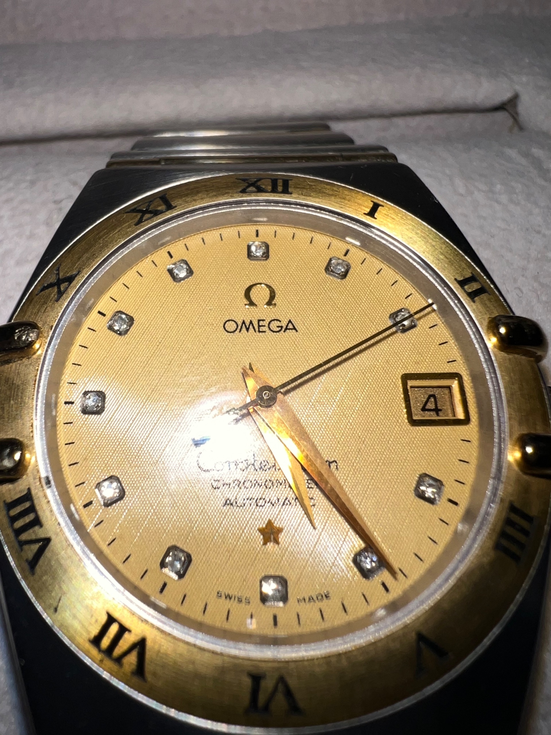 ساعت مچی امگا