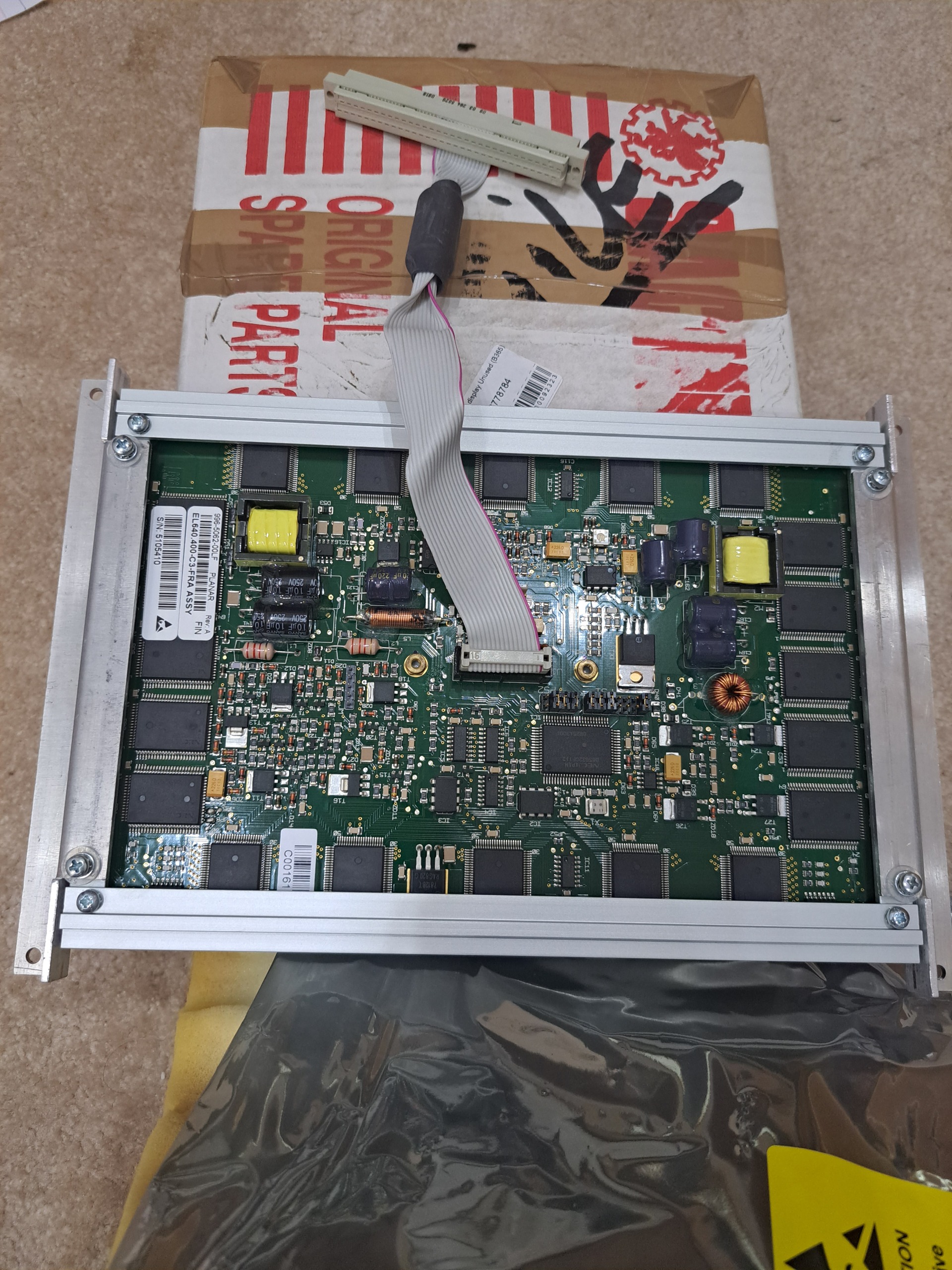مانیتور صنعتی پزشکی smc08511928