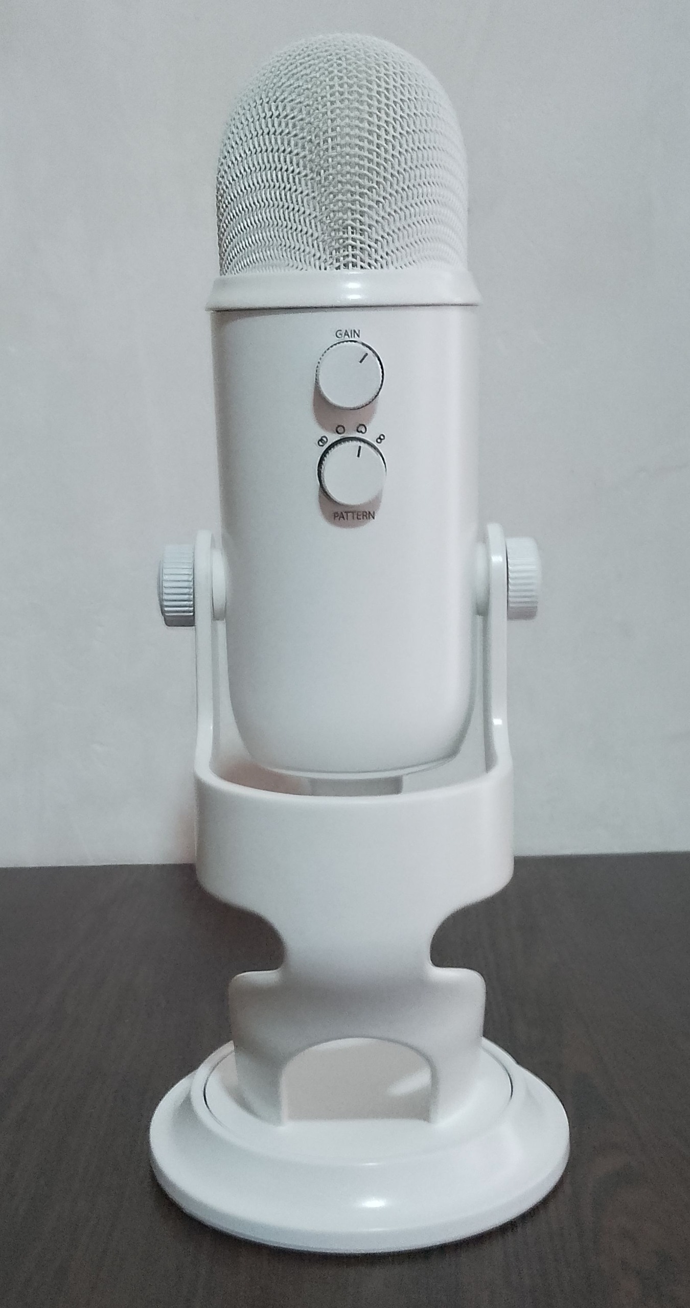میکروفن Blue Yeti Whiteout