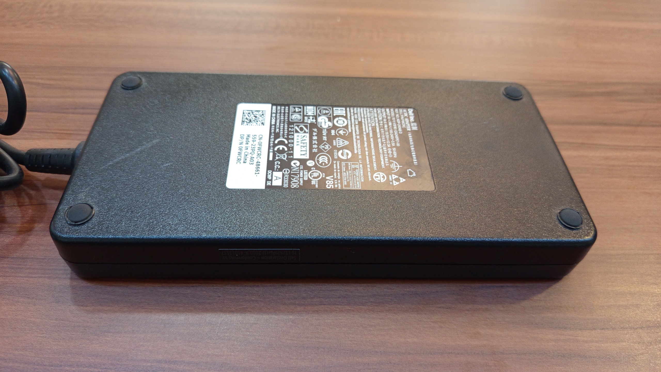 شارژر لپ تاپ Dell 240 وات