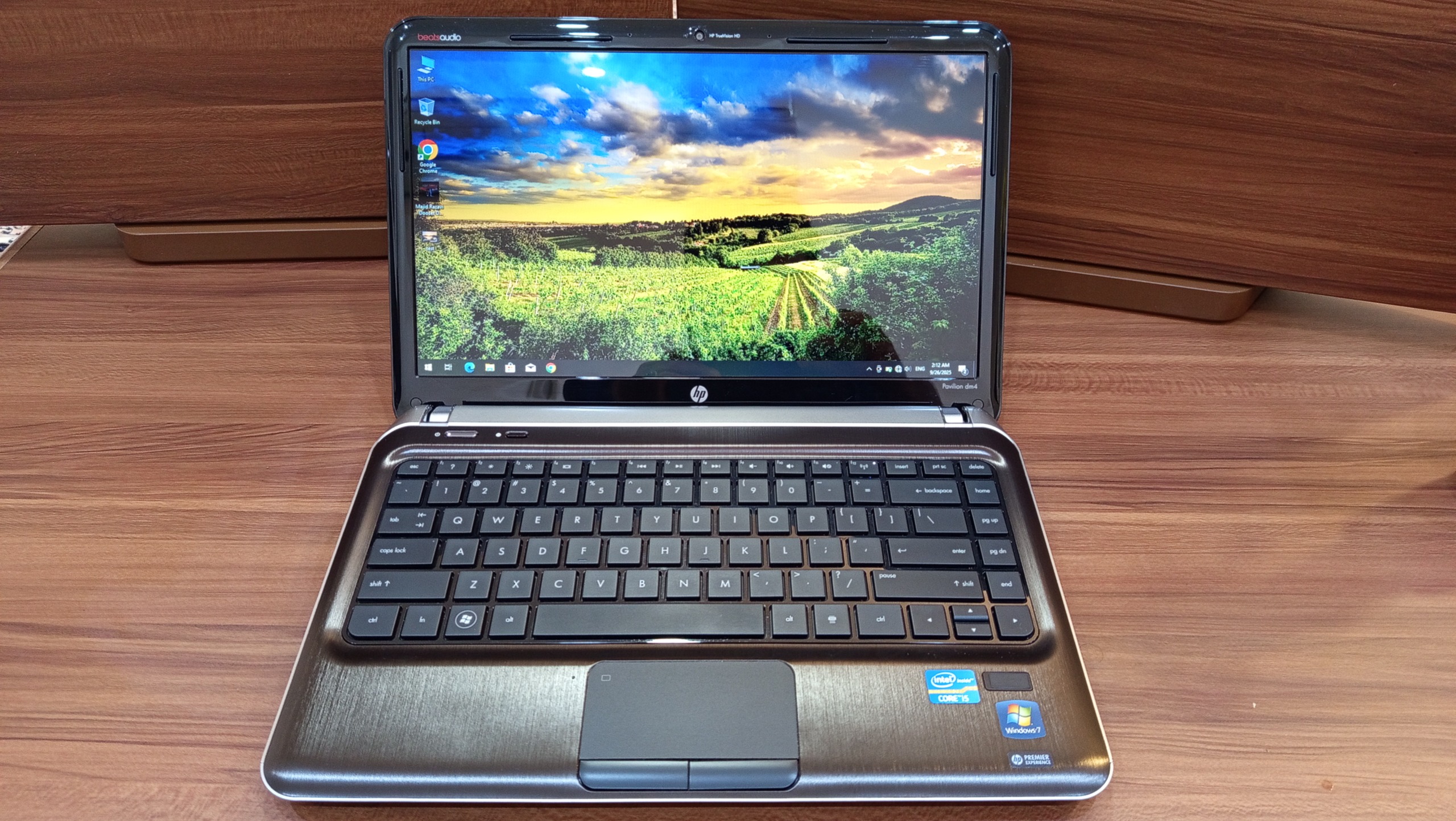 لپ تاپ لوکس HP با سیستم صوتی beats