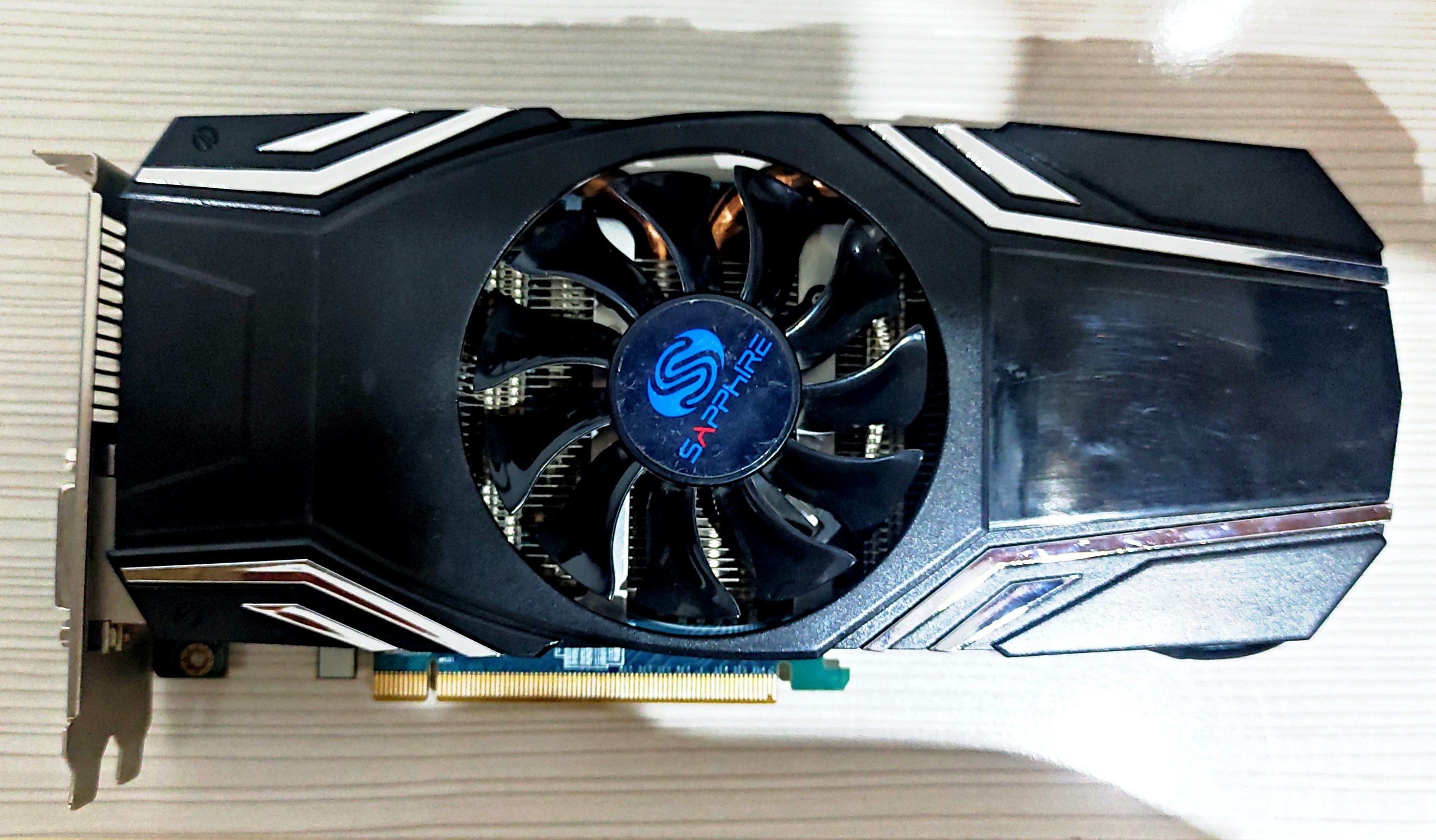 کارت گرافیک hd 6870 sapphire