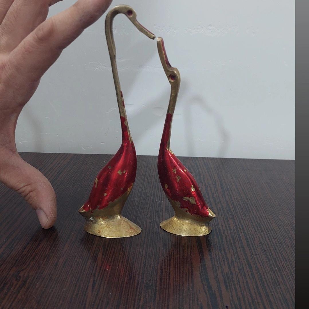 مجسمه برنزی قو عاشق