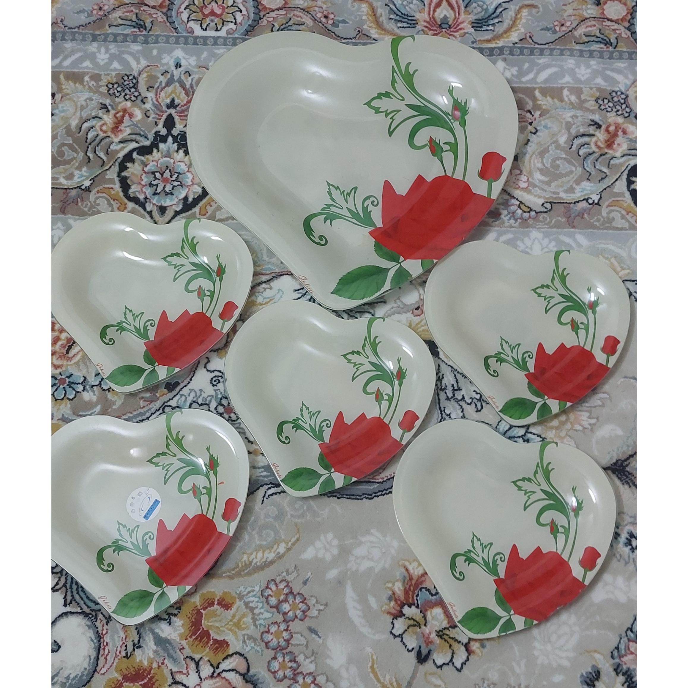 بشقاب و پیش دستی قدیمی