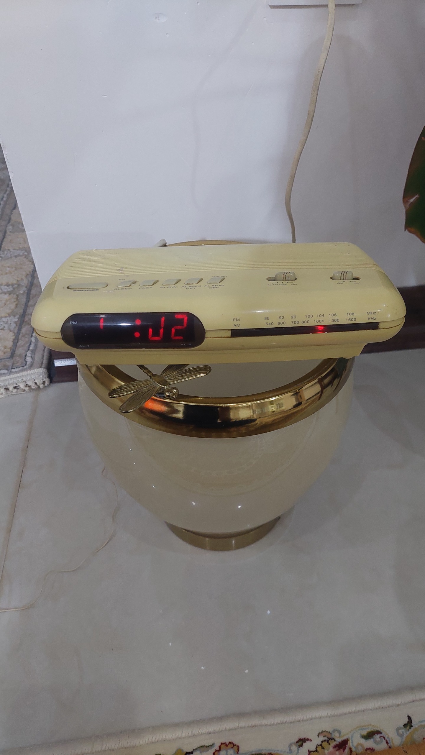 رادیو رومیزی قدیمی