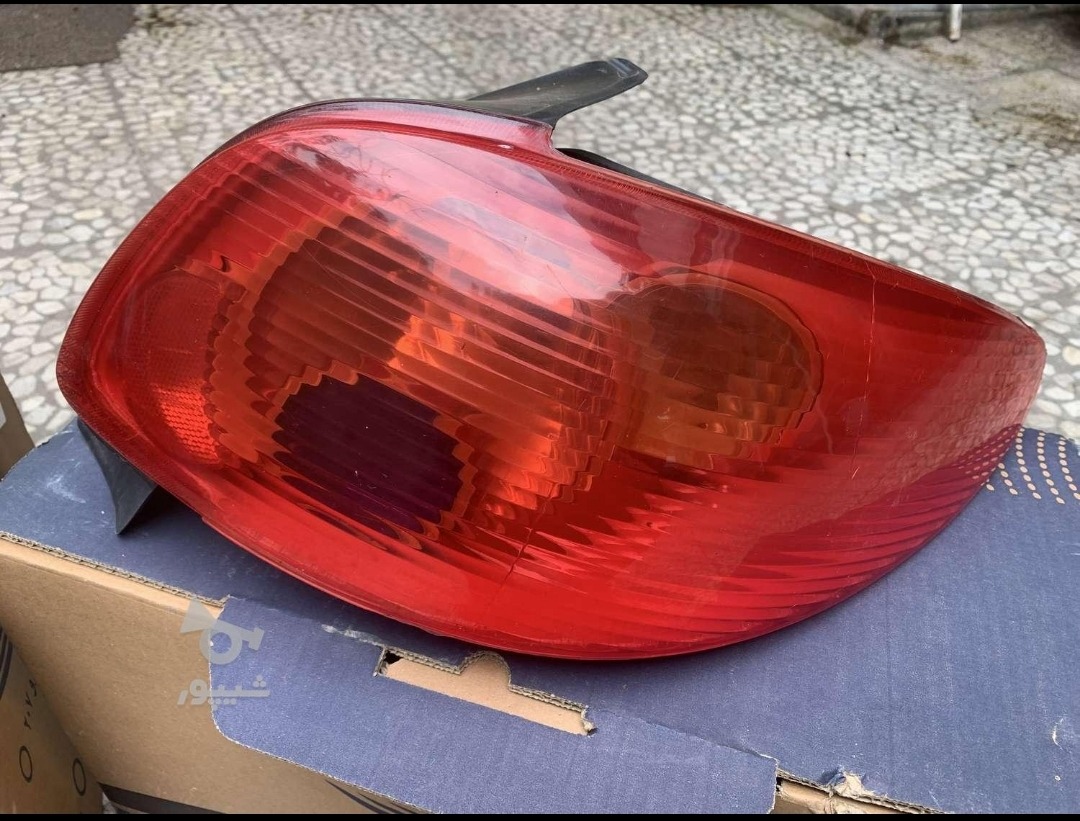 چراغ خطر عقب 206 هاچبک