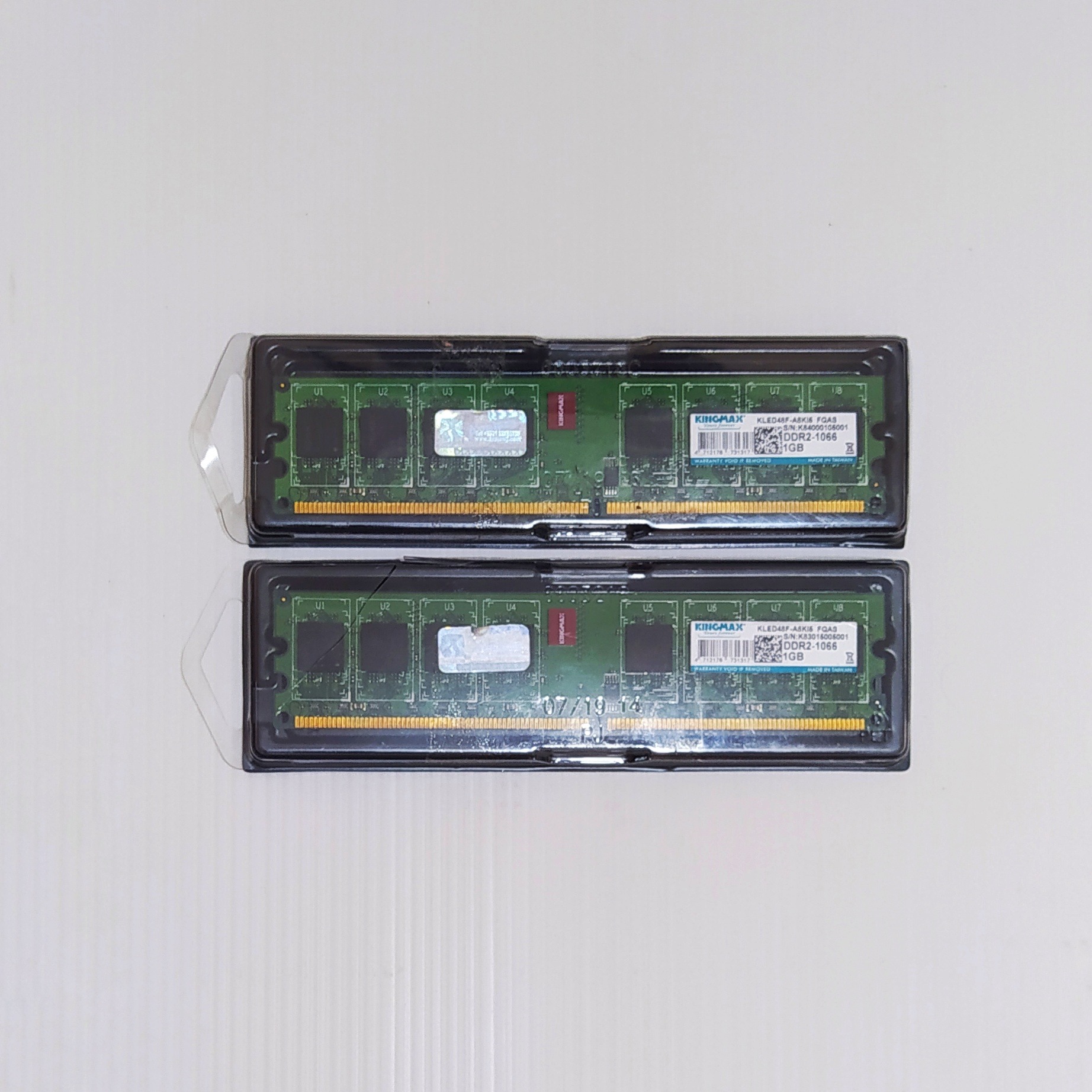 رم 2 گیگ DDR2 باس 1066 برند KINGMAX(2عدد1گیگ)