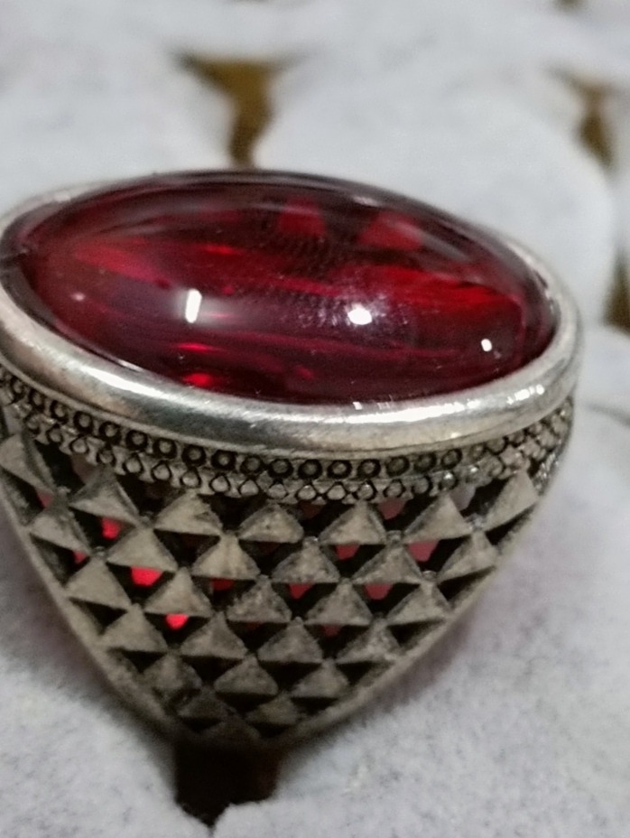 انگشتر یاقوت سرخ مصنوعی حراجی